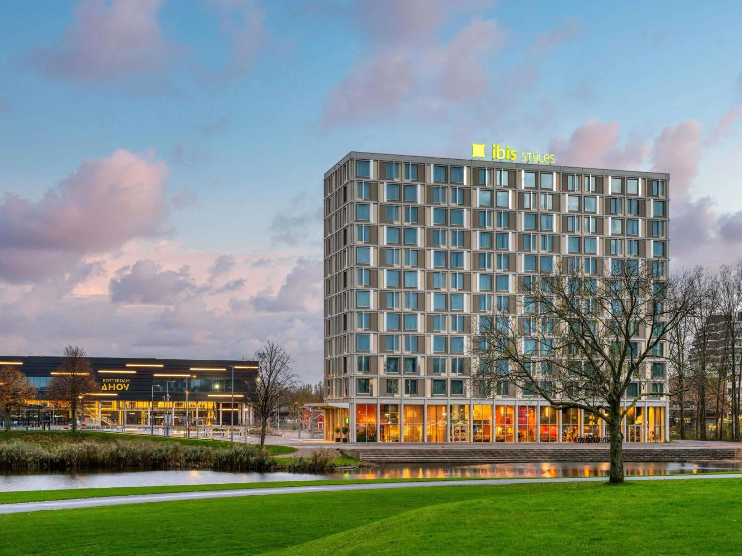 Property building in ibis Styles Rotterdam Ahoy