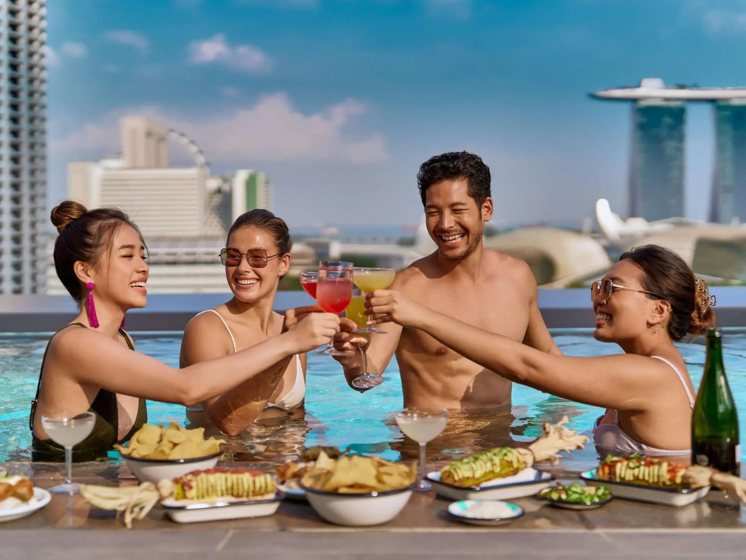 Restaurant/places to eat in Pullman Singapore Hill Street Restaurant/places to eat in Pullman Singapore Hill Street