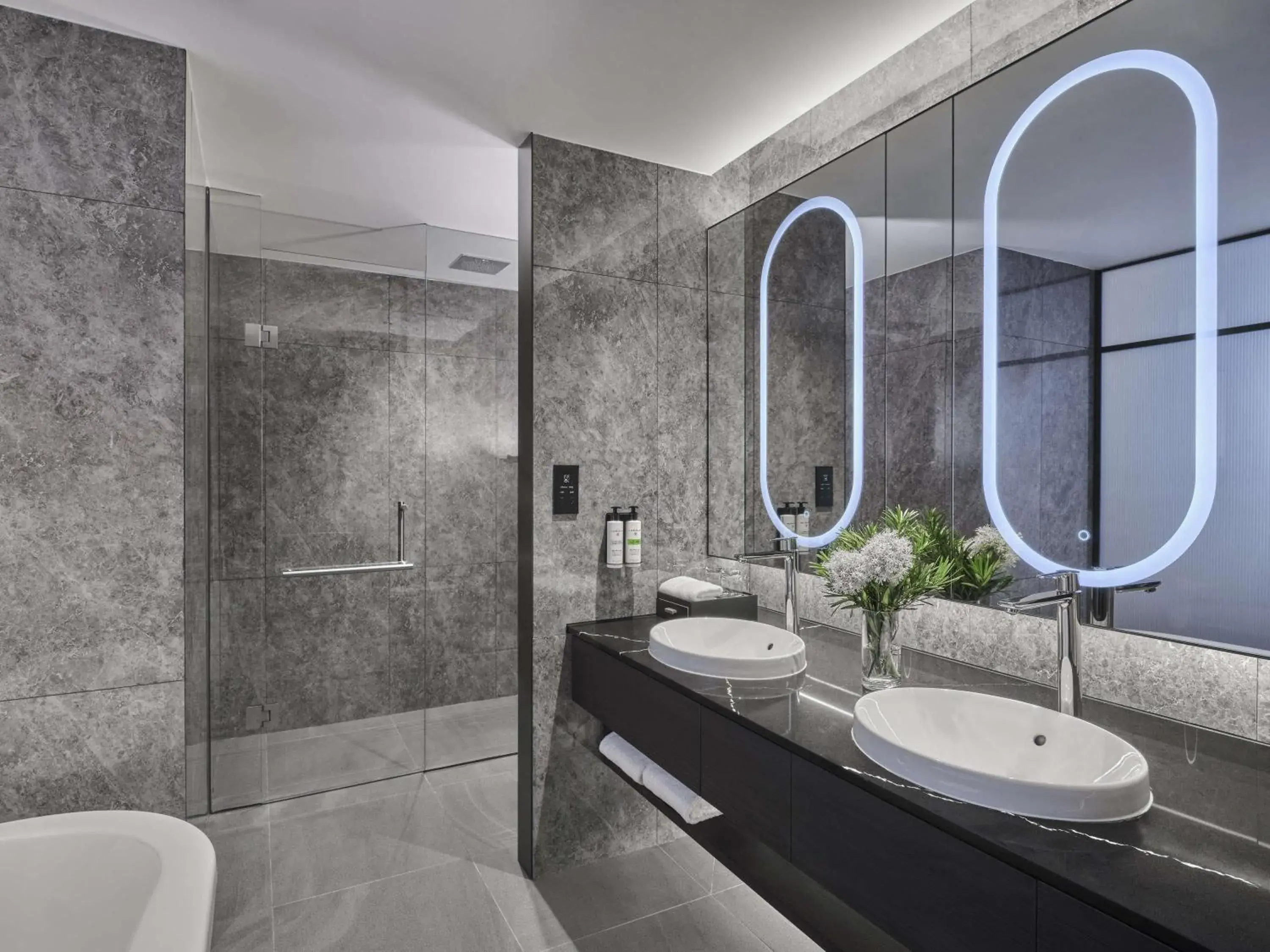 Photo of the whole room in Pullman Singapore Hill Street Photo of the whole room in Pullman Singapore Hill Street