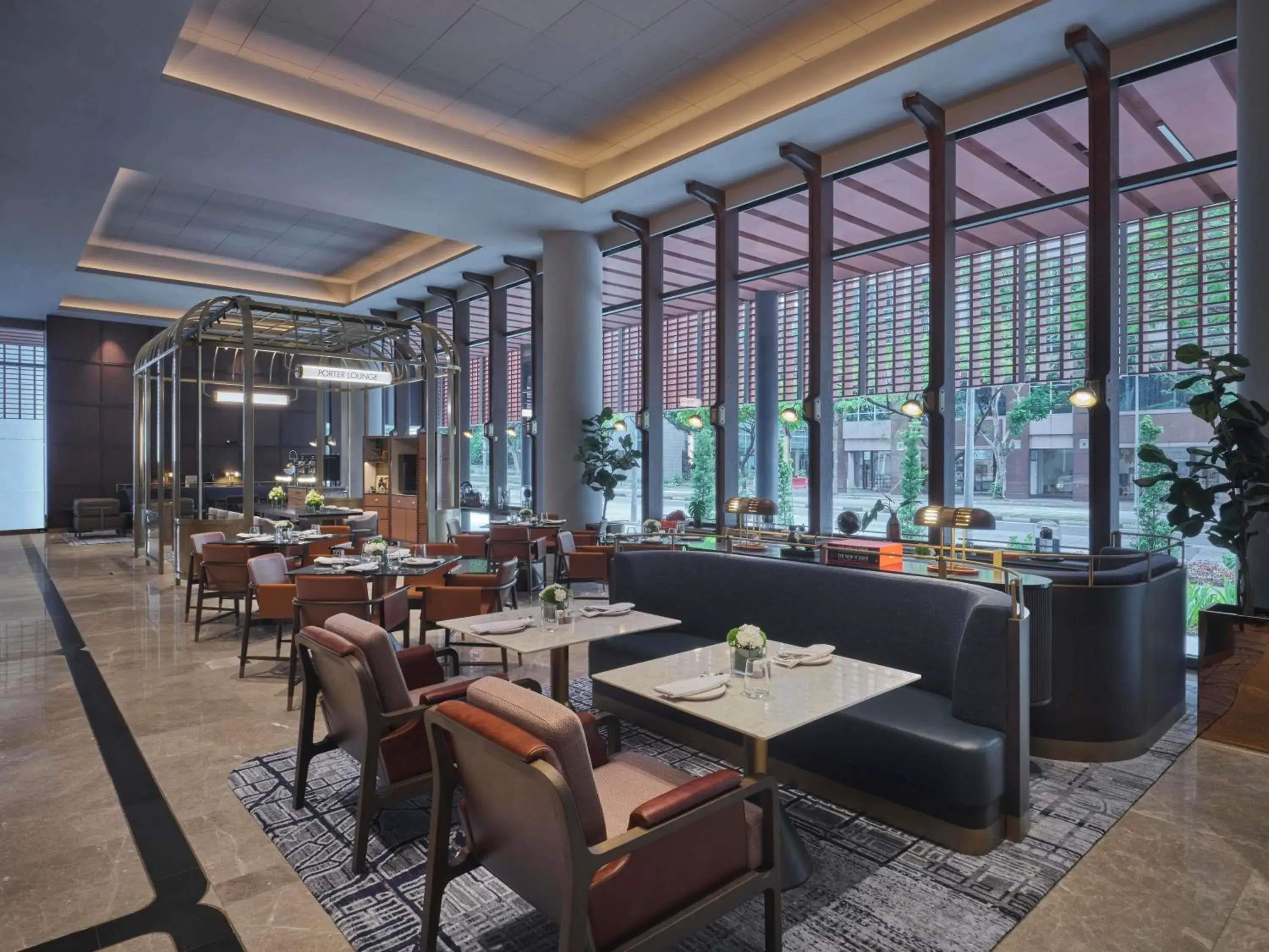 Restaurant/places to eat in Pullman Singapore Hill Street Restaurant/places to eat in Pullman Singapore Hill Street