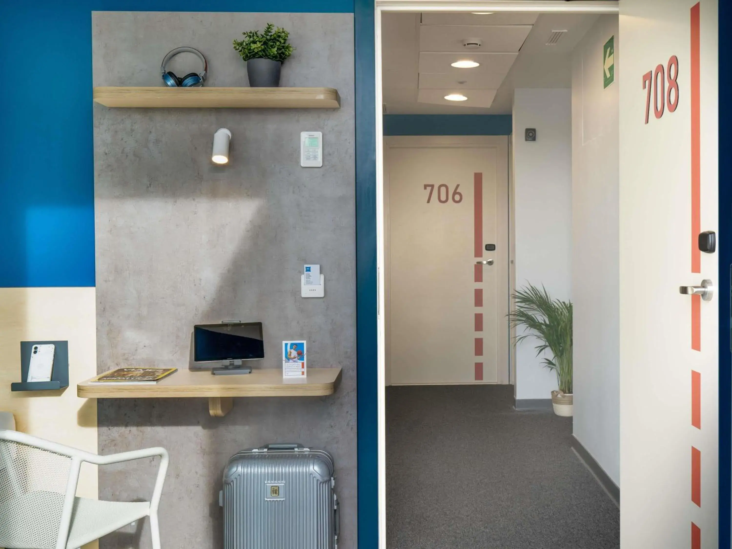 Property building in ibis budget Valencia Centro Puerto Property building in ibis budget Valencia Centro Puerto