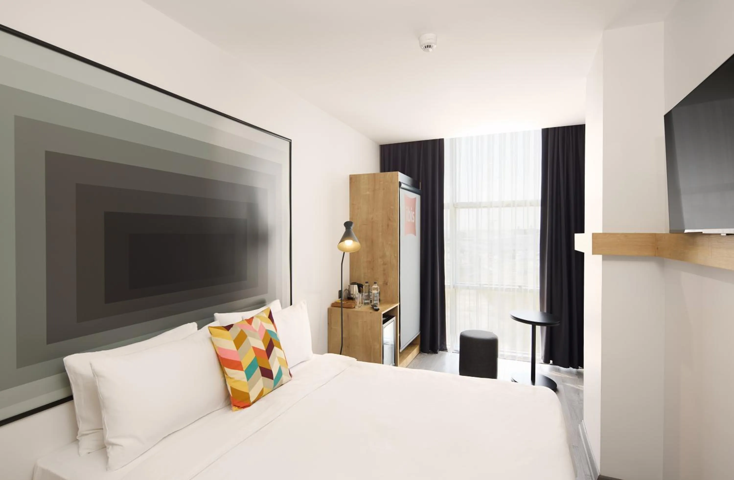 Bedroom, Bed in Ibis Istanbul Airport