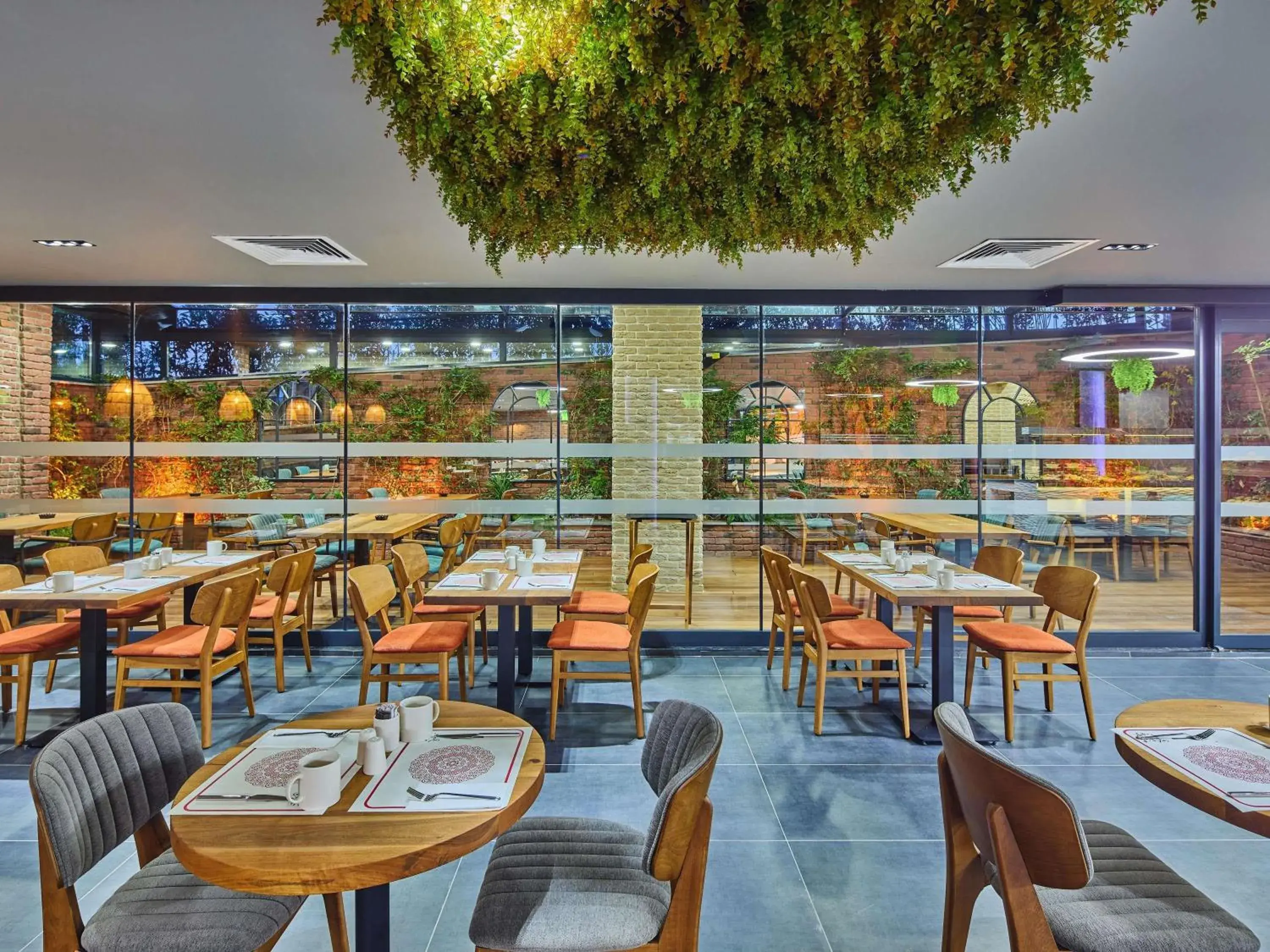 Restaurant/places to eat in Ibis Istanbul Airport Restaurant/places to eat in Ibis Istanbul Airport