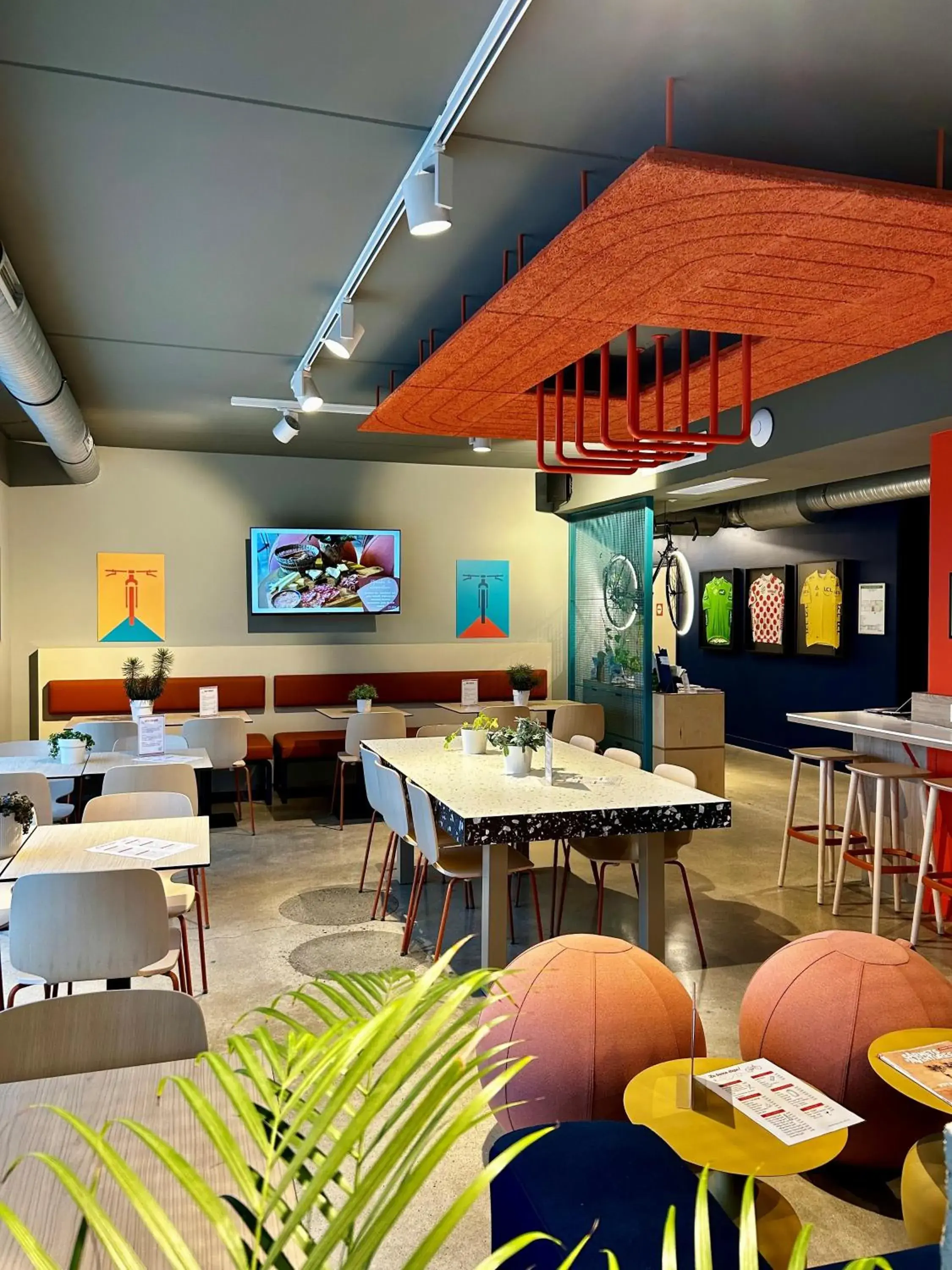 Property building in ibis budget Loudéac Vélodrome Property building in ibis budget Loudéac Vélodrome