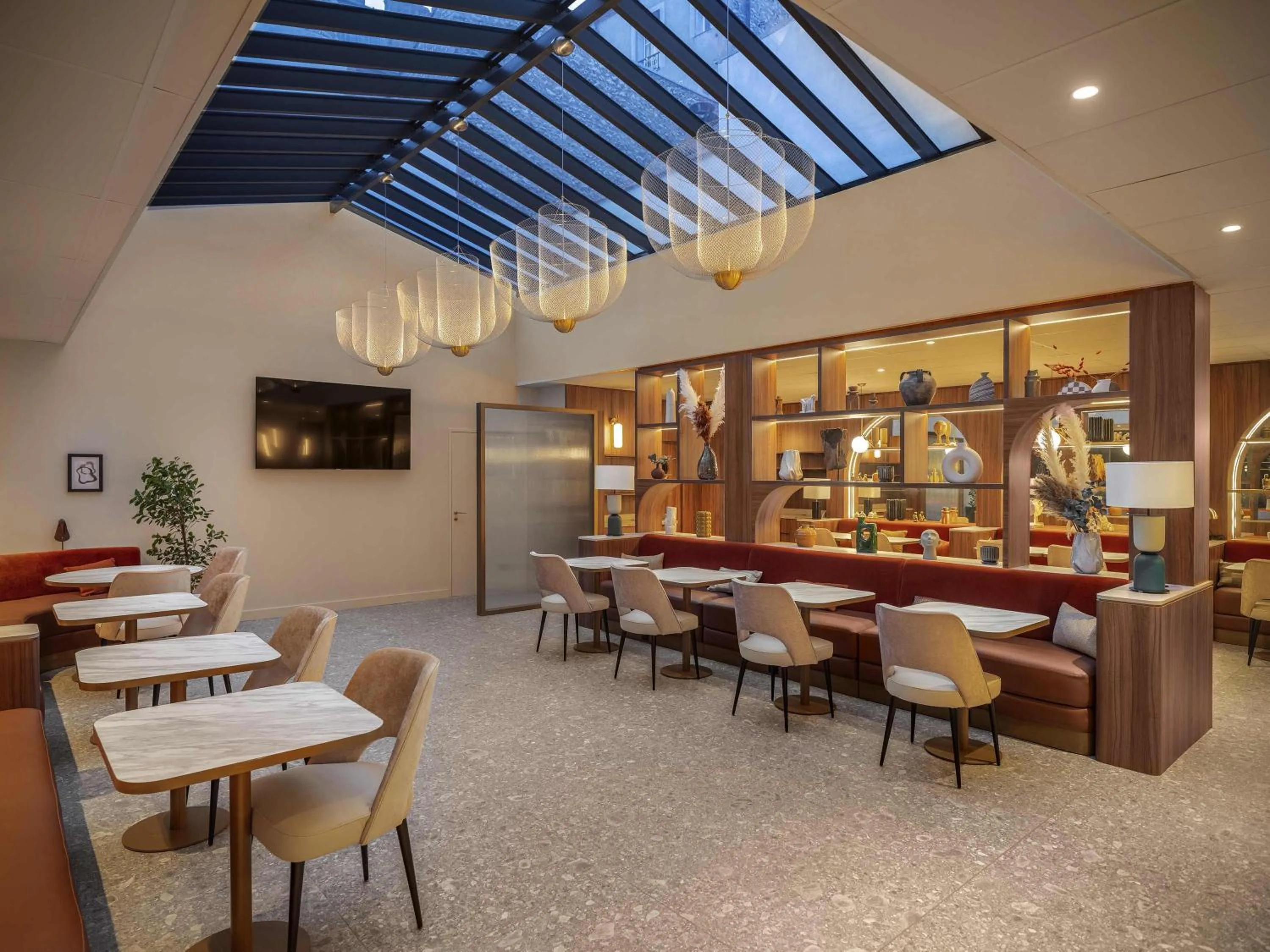 Lounge or bar in Novotel Orléans Centre Gare