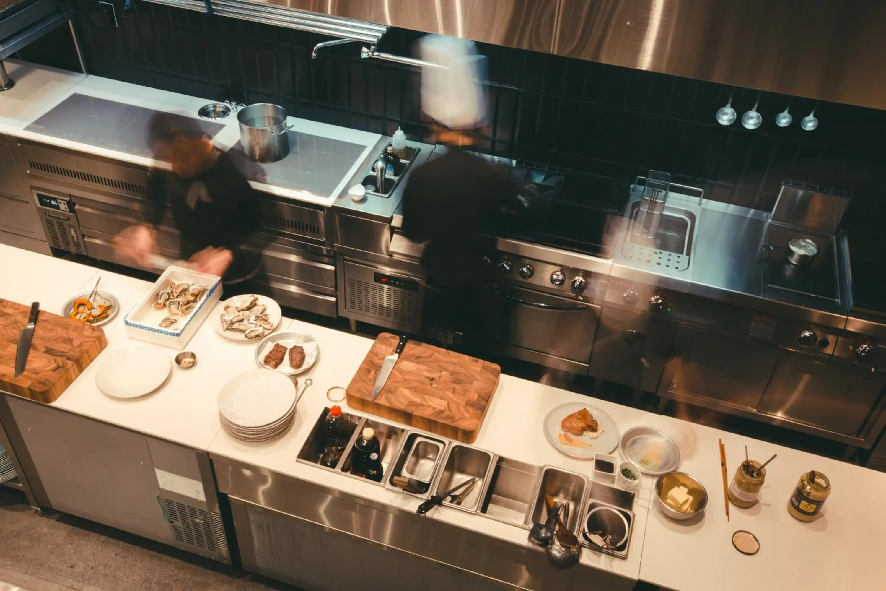 Restaurant/places to eat in Bayhill Pool & Villa Restaurant/places to eat in Bayhill Pool & Villa