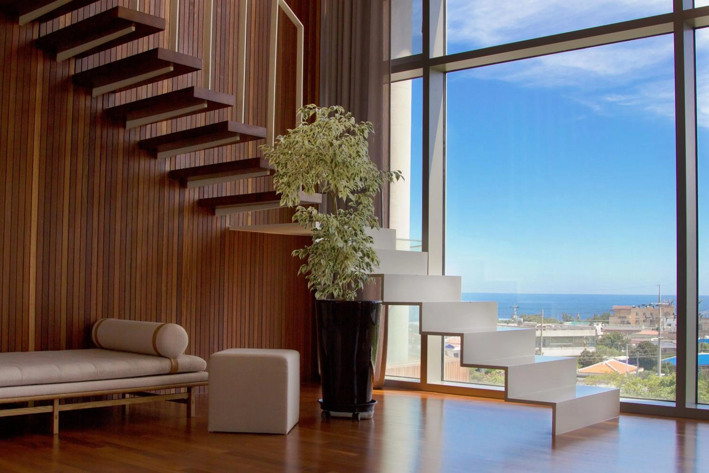 Day in Bayhill Pool & Villa