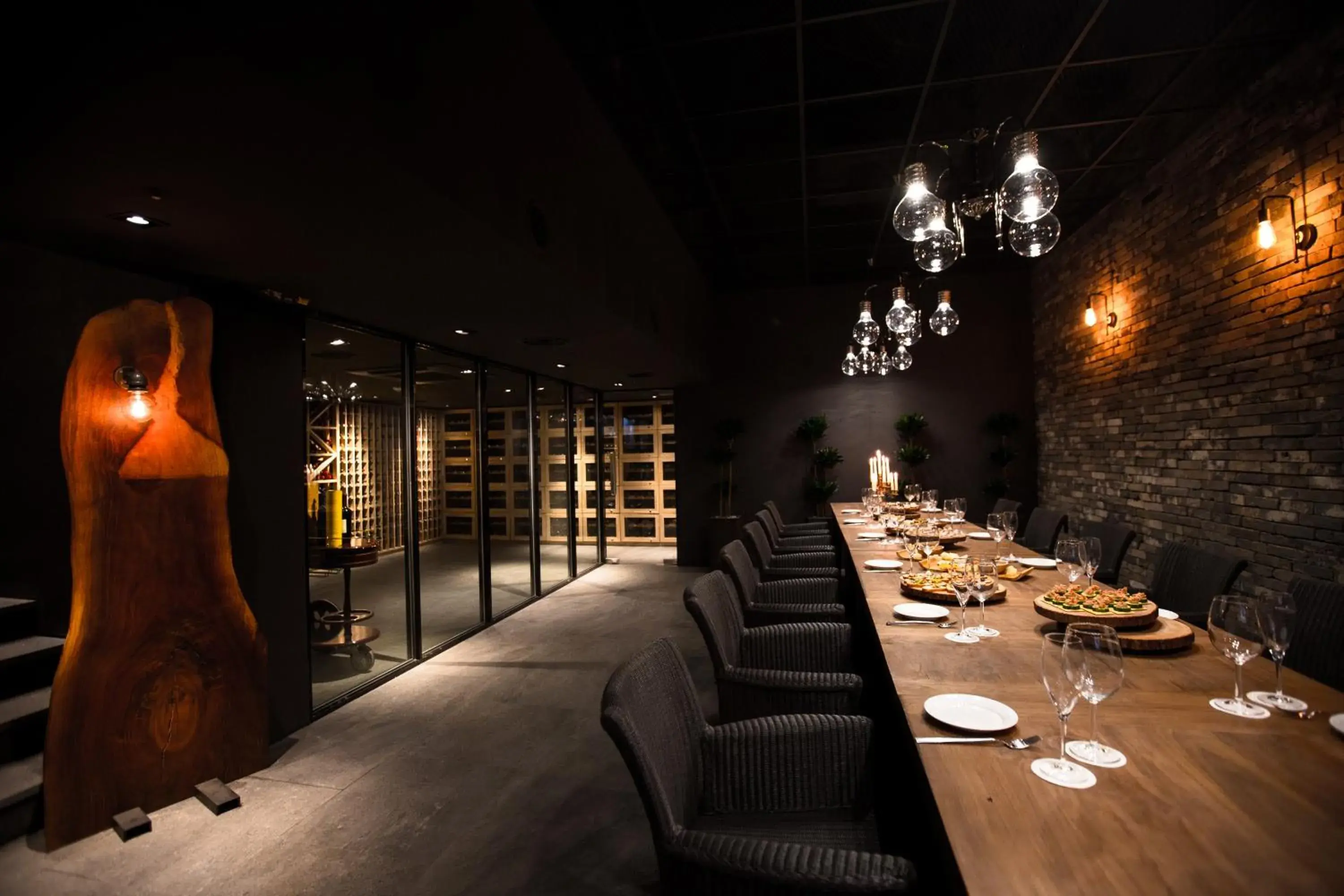 Property building in Bayhill Pool & Villa Property building in Bayhill Pool & Villa