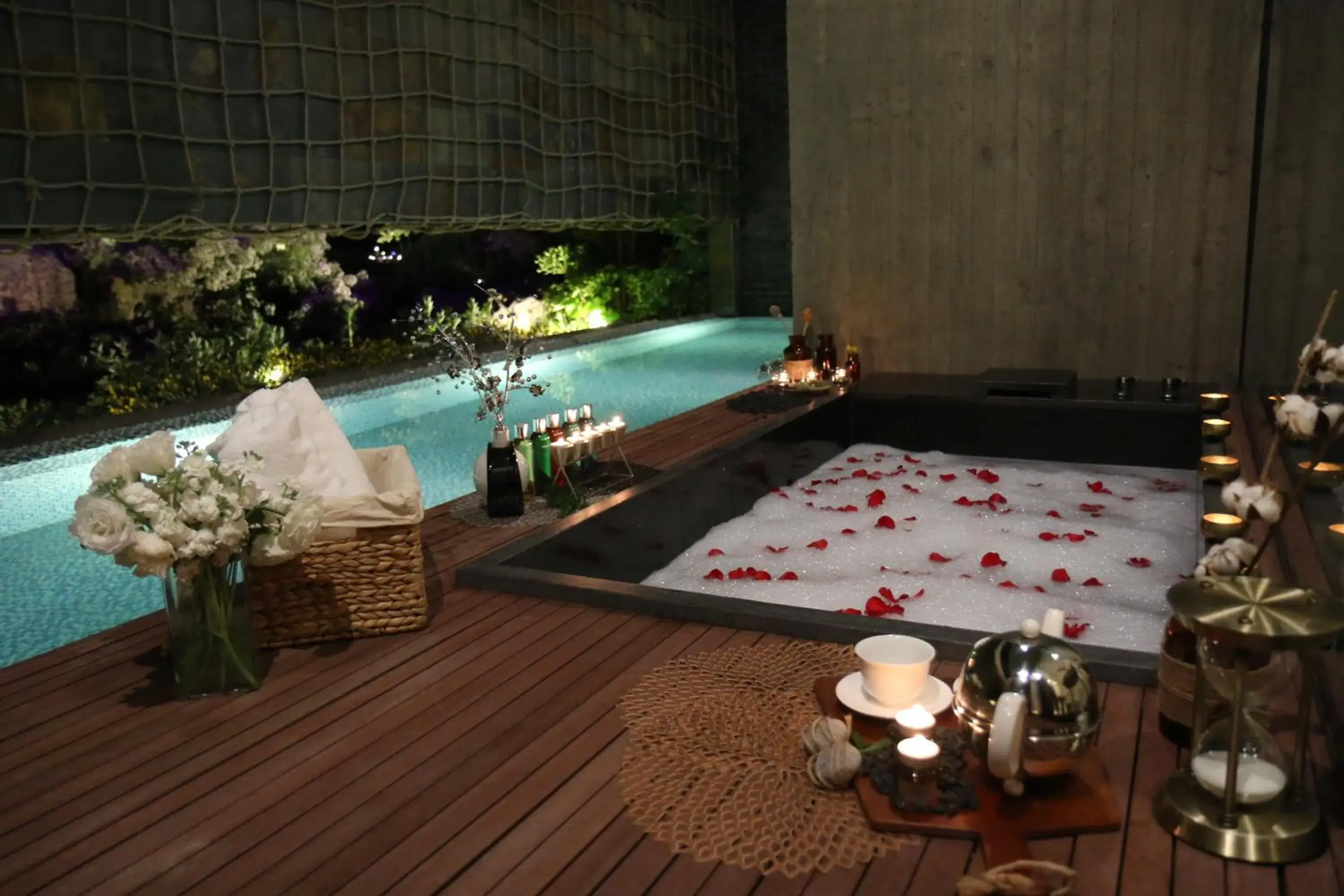 Spa and wellness centre/facilities in Bayhill Pool & Villa Spa and wellness centre/facilities in Bayhill Pool & Villa