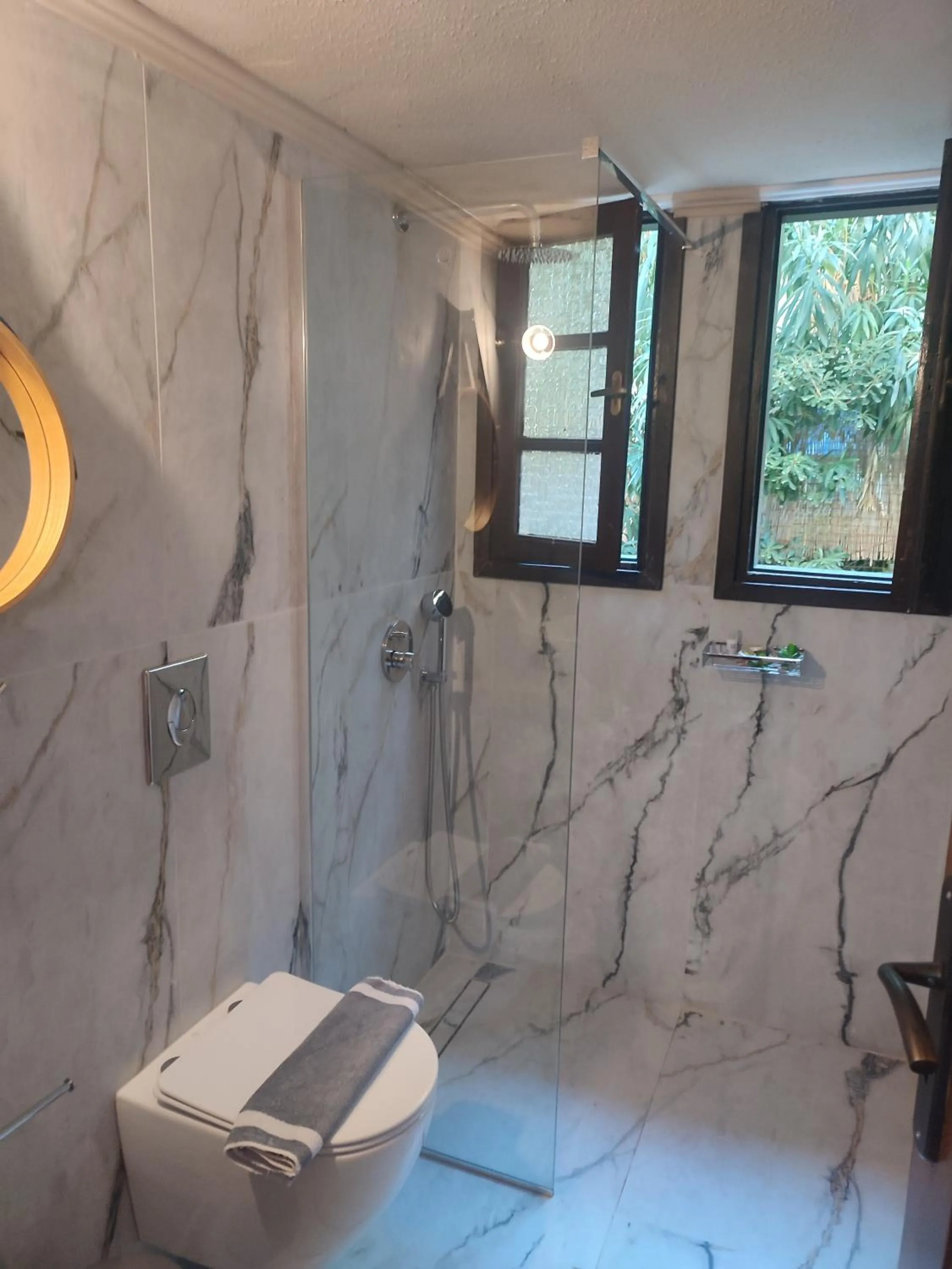 Bathroom in Evangelos Apartments