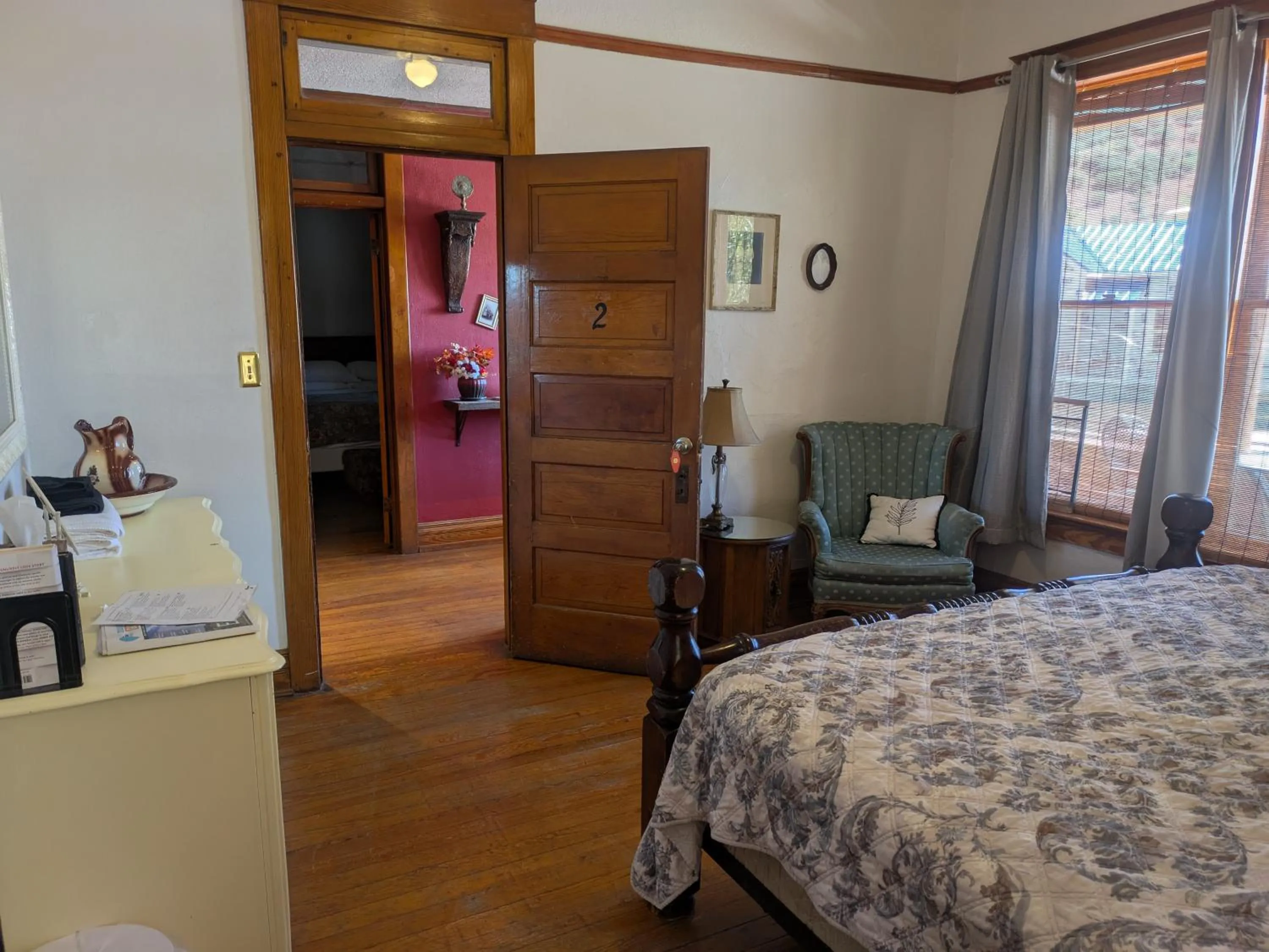 Bed in The Oliver House - Adults Only