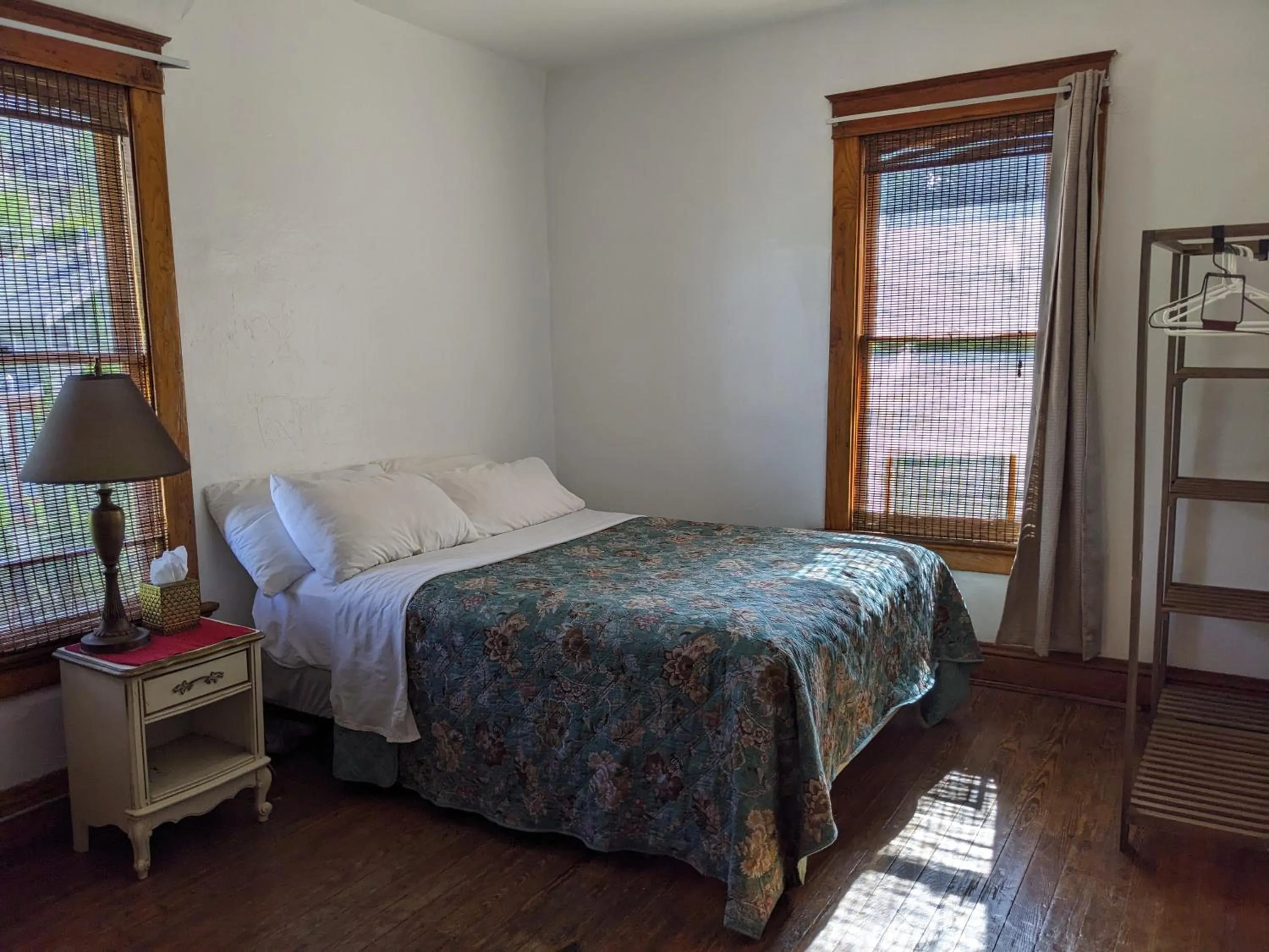 Bed in The Oliver House - Adults Only