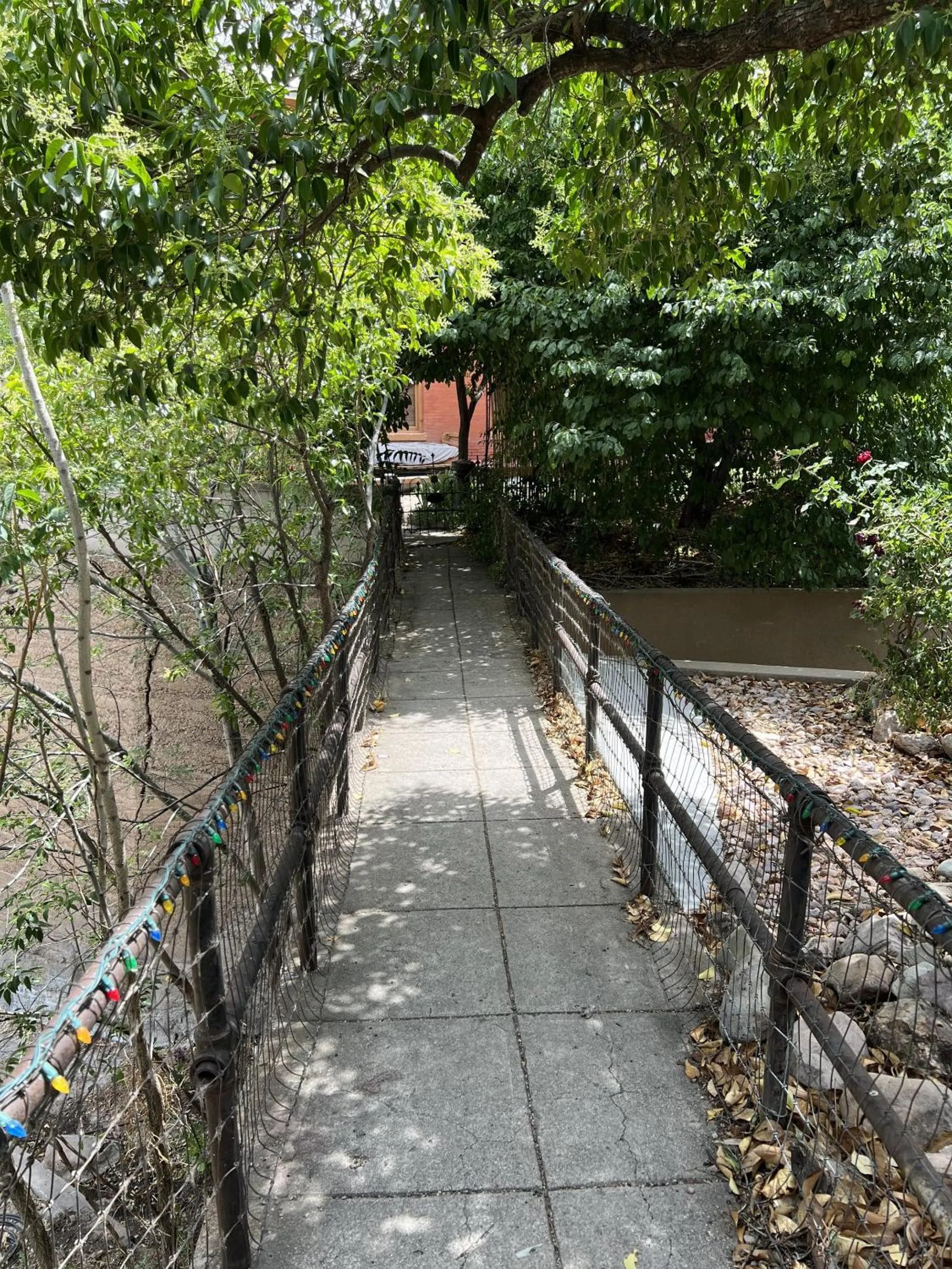 Facade/entrance in The Oliver House - Adults Only