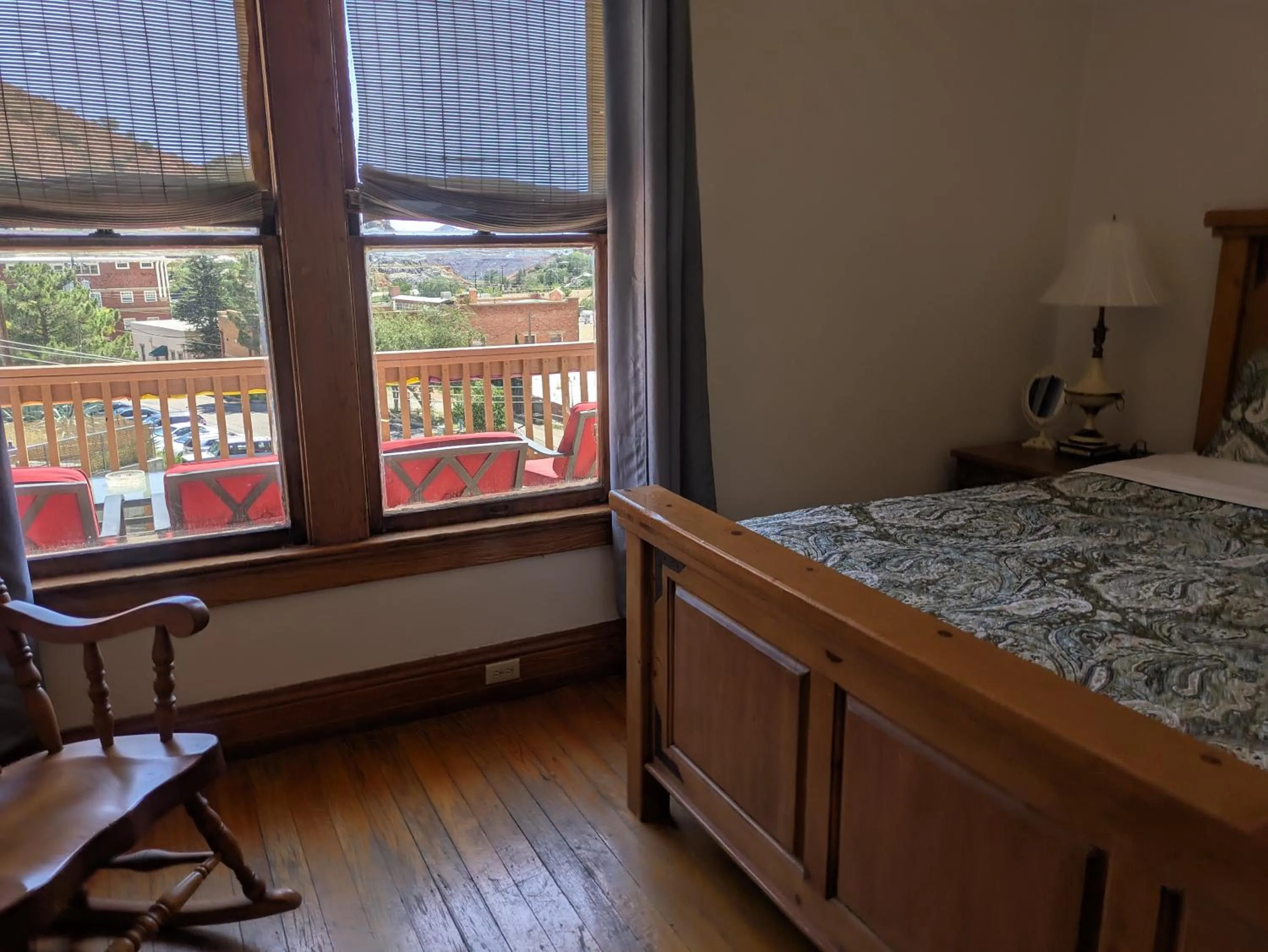 Bed in The Oliver House - Adults Only