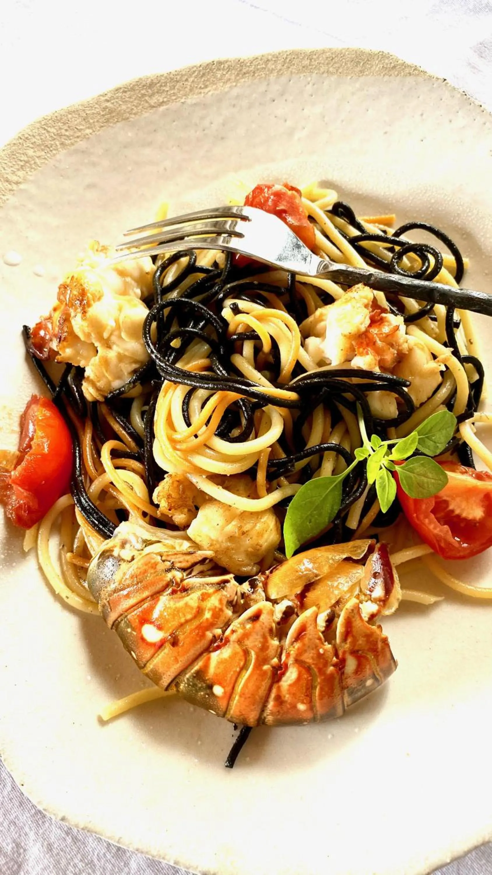 Restaurant/places to eat in La Maison du Passage - Chambres - Suites premium, Spa, Piscine et Restaurant