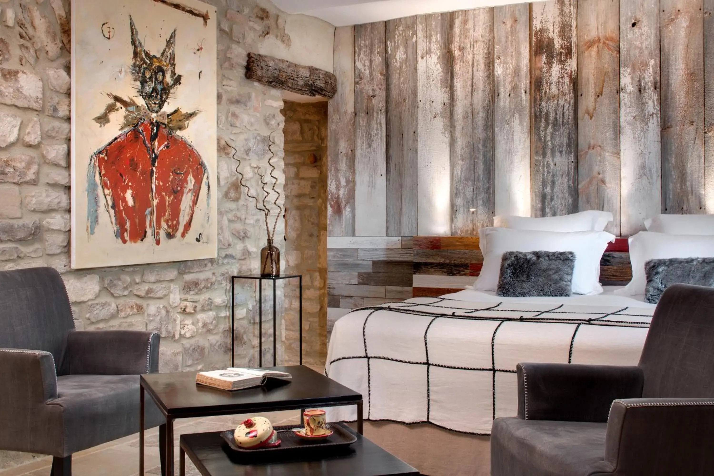 King Room with Spa Bath in La Maison du Passage - Chambres - Suites premium, Spa, Piscine et Restaurant King Room with Spa Bath in La Maison du Passage - Chambres - Suites premium, Spa, Piscine et Restaurant