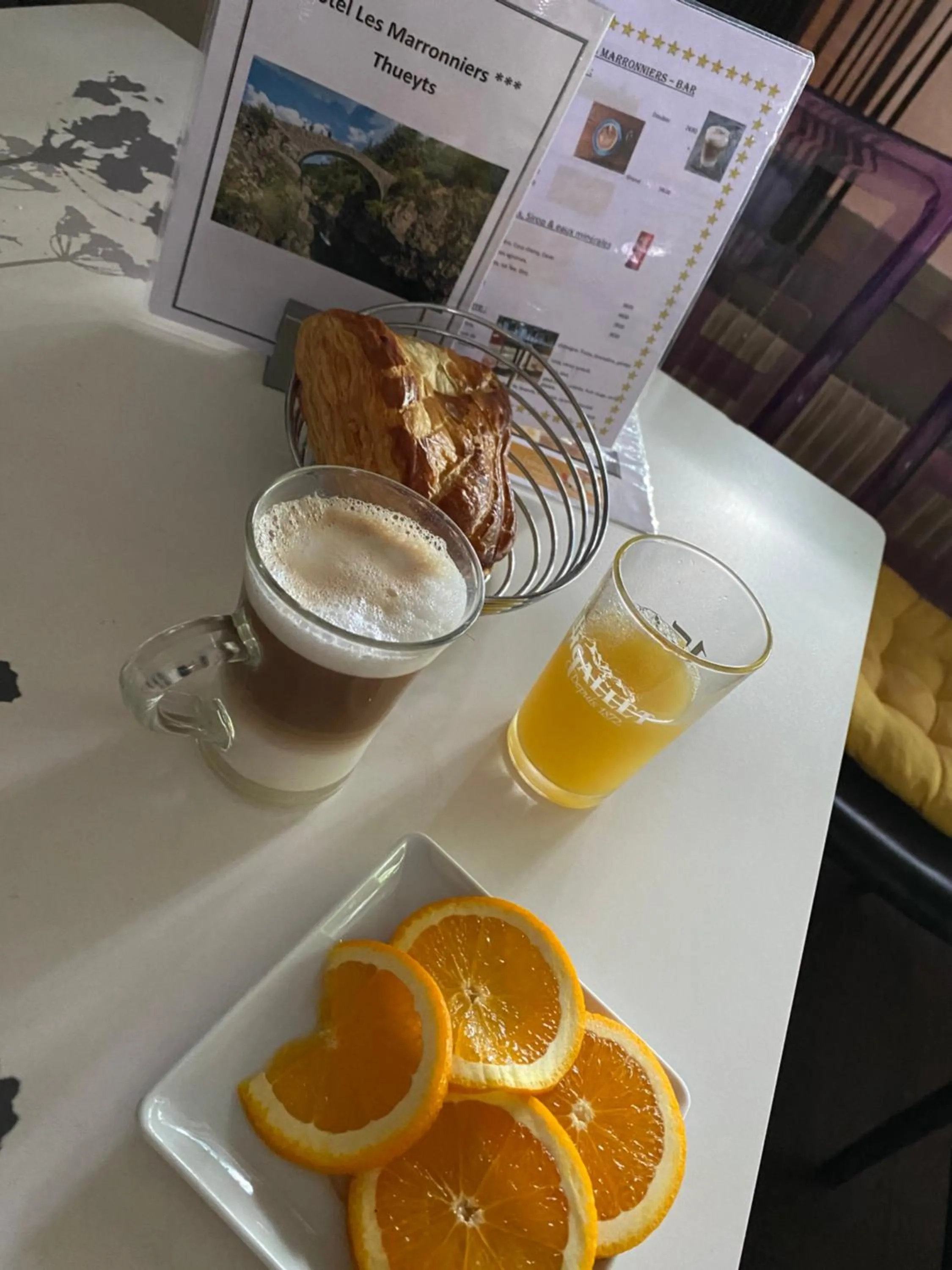 HOTEL LES MARRONNIERS