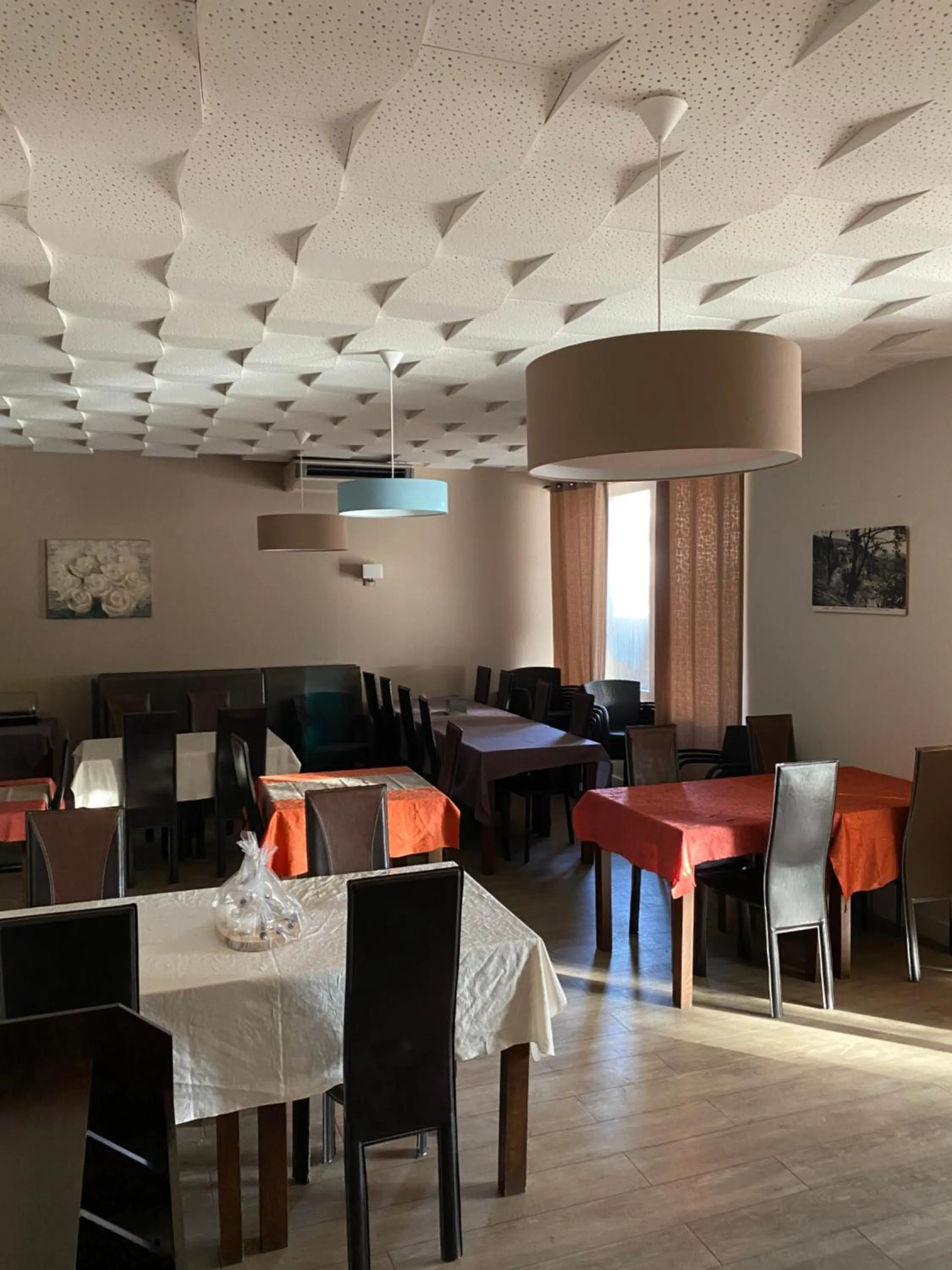 HOTEL LES MARRONNIERS