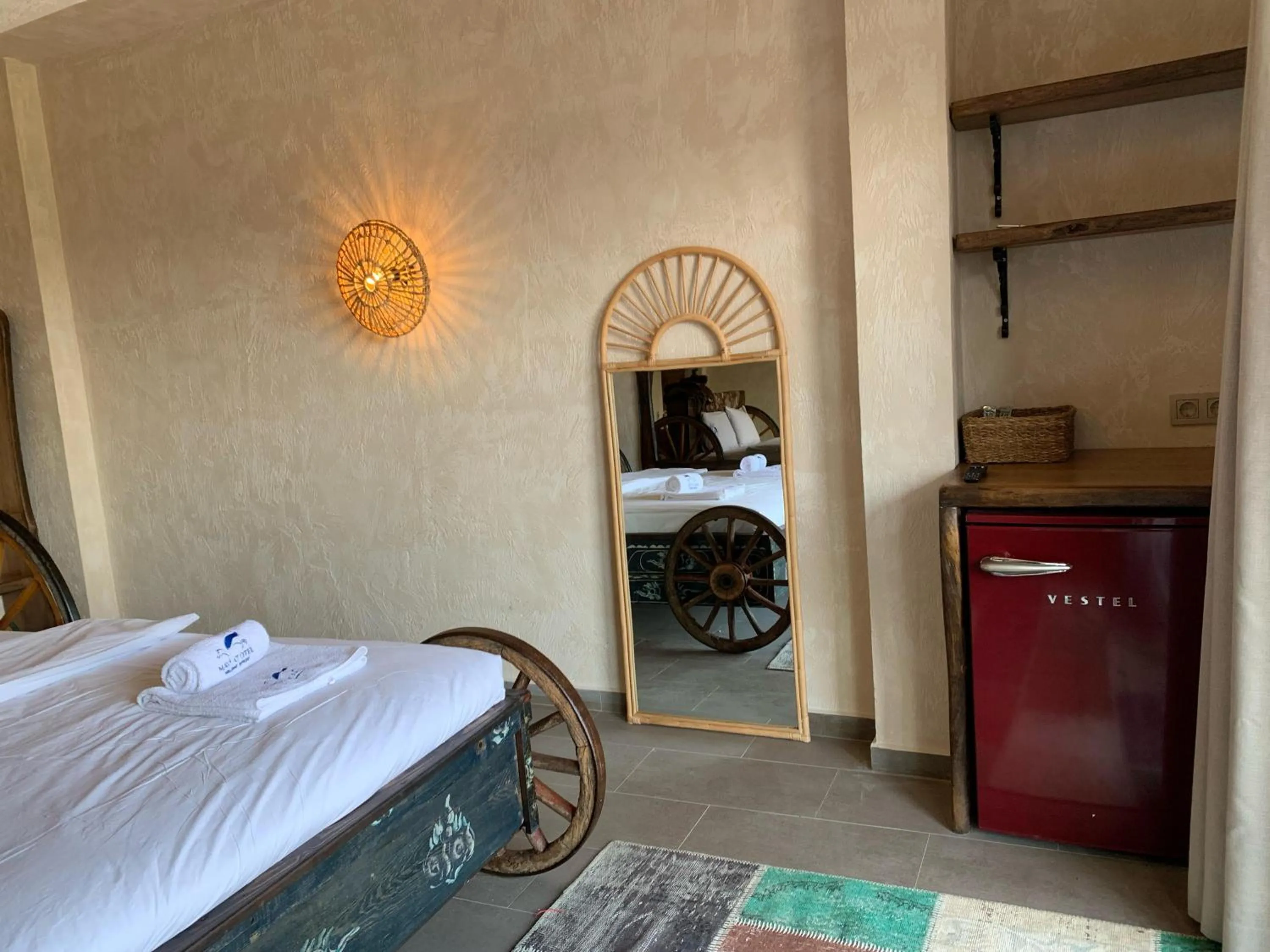 oven, Bed in MAVİ AT HOTEL Blue Horse