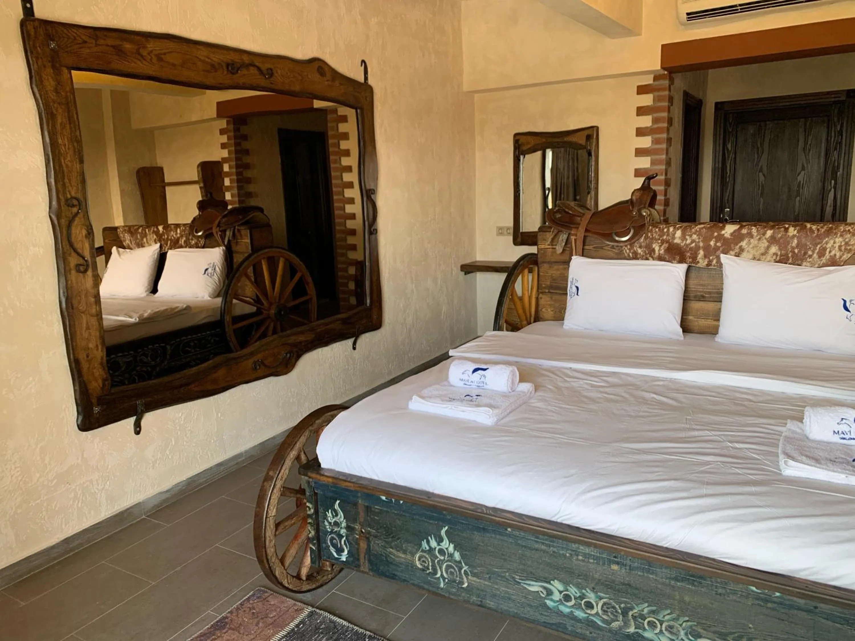 Bed in MAVİ AT HOTEL Blue Horse