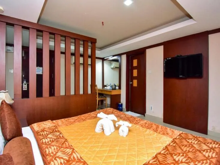 Hotel Sky Pearl
