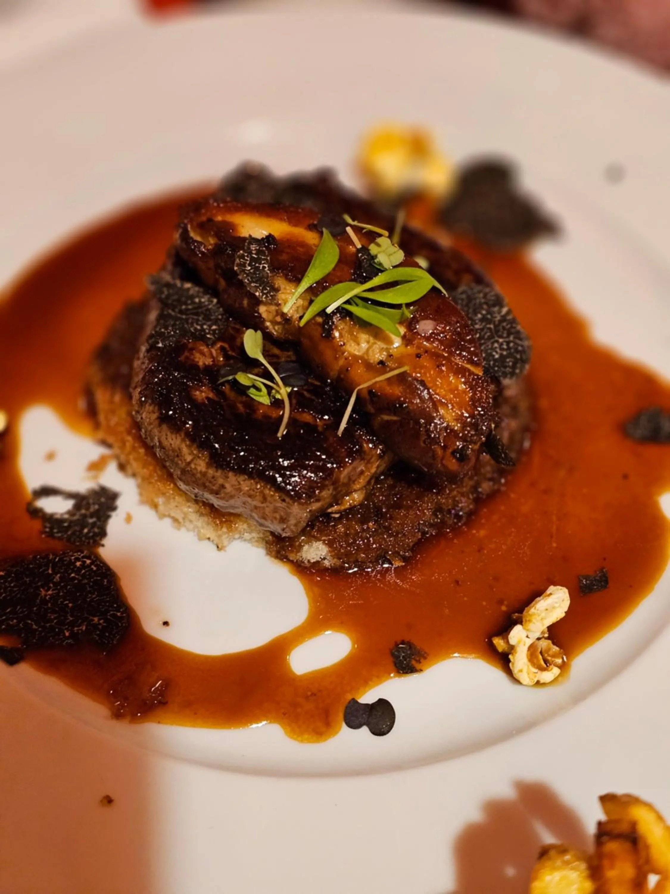 Restaurant/places to eat in Hotel du Moulin à Vent - Gerland