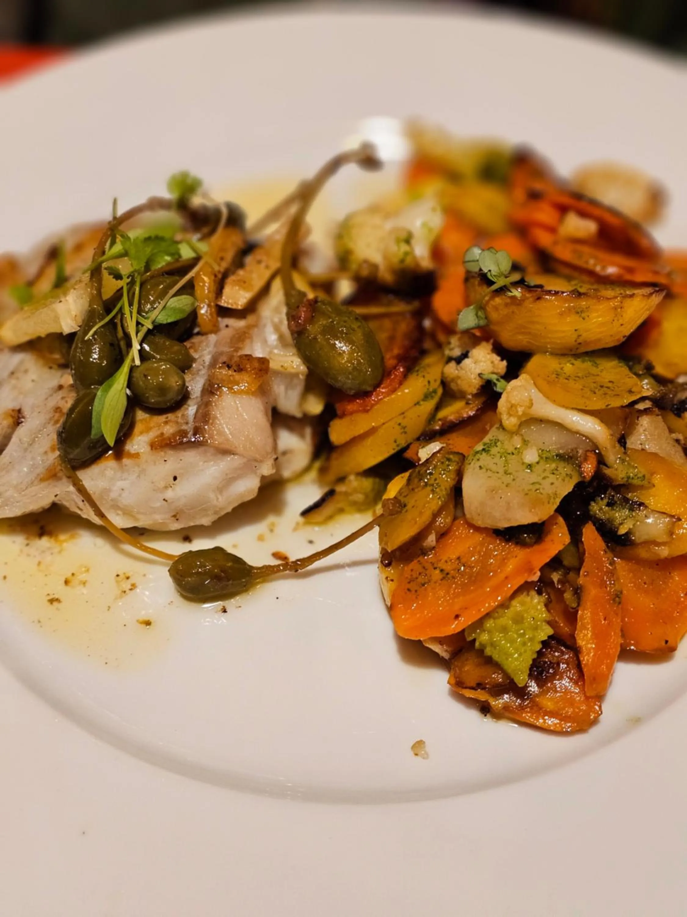 Restaurant/places to eat in Hotel du Moulin à Vent - Gerland