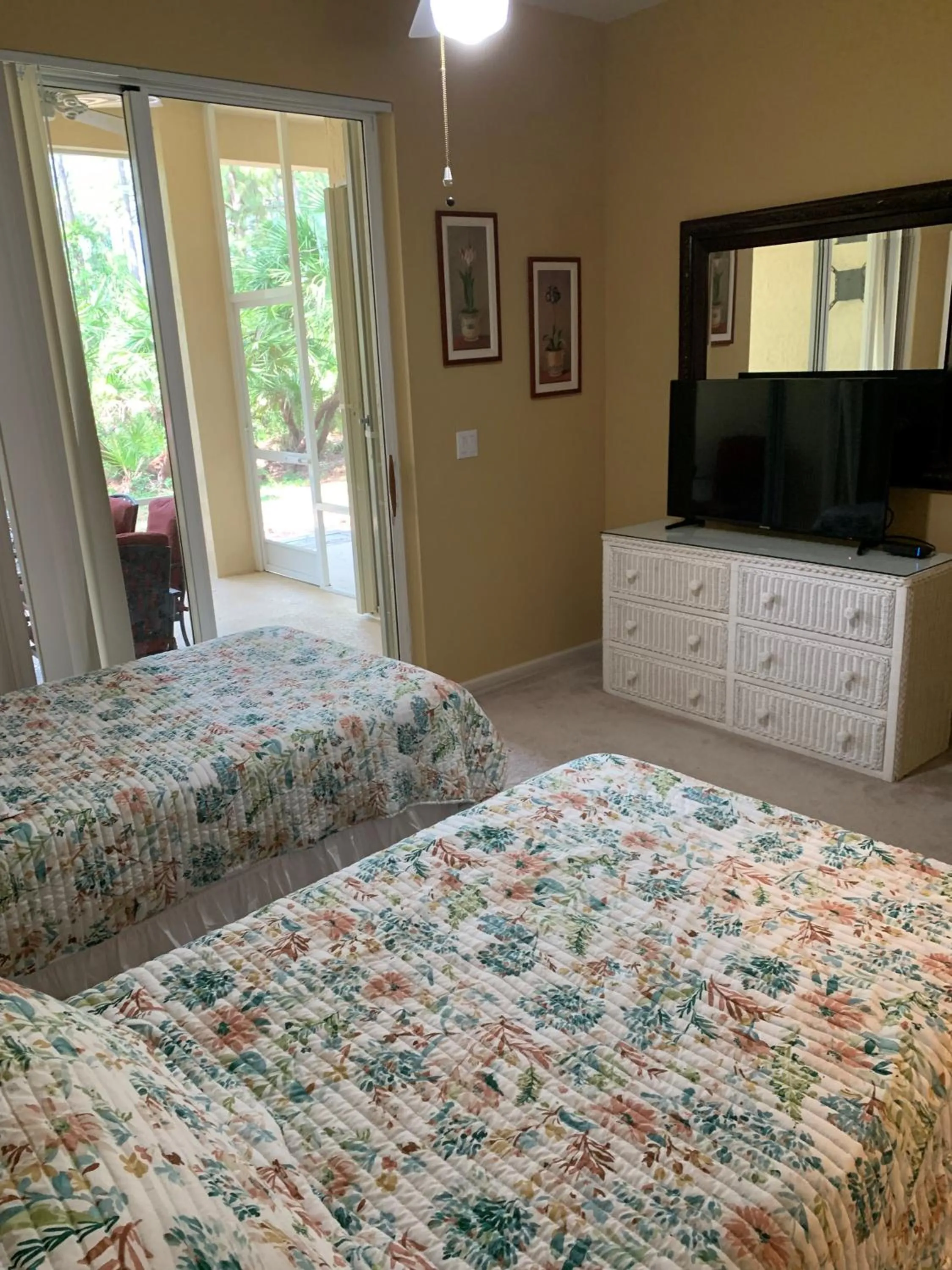 Bedroom, Bed in Right Direction Rentals