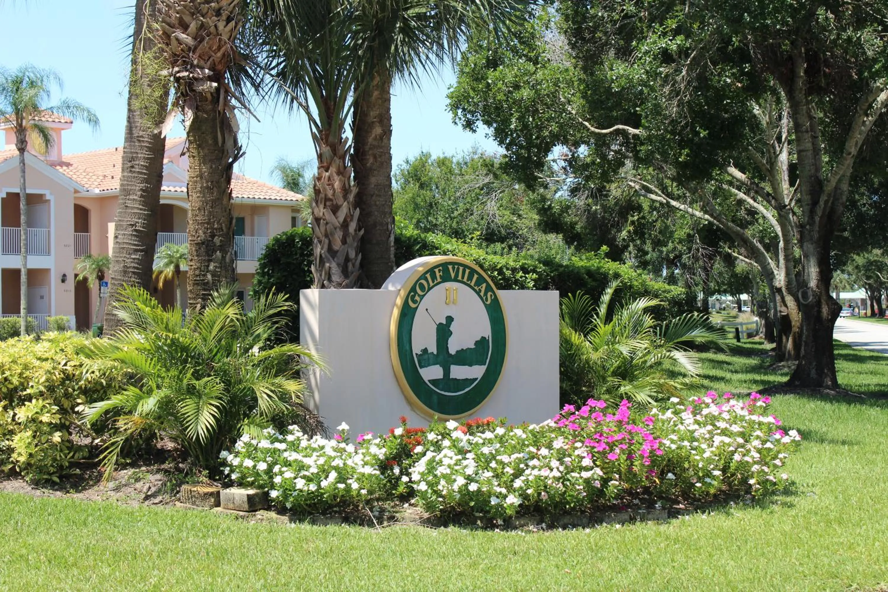 Property logo or sign in Right Direction Rentals