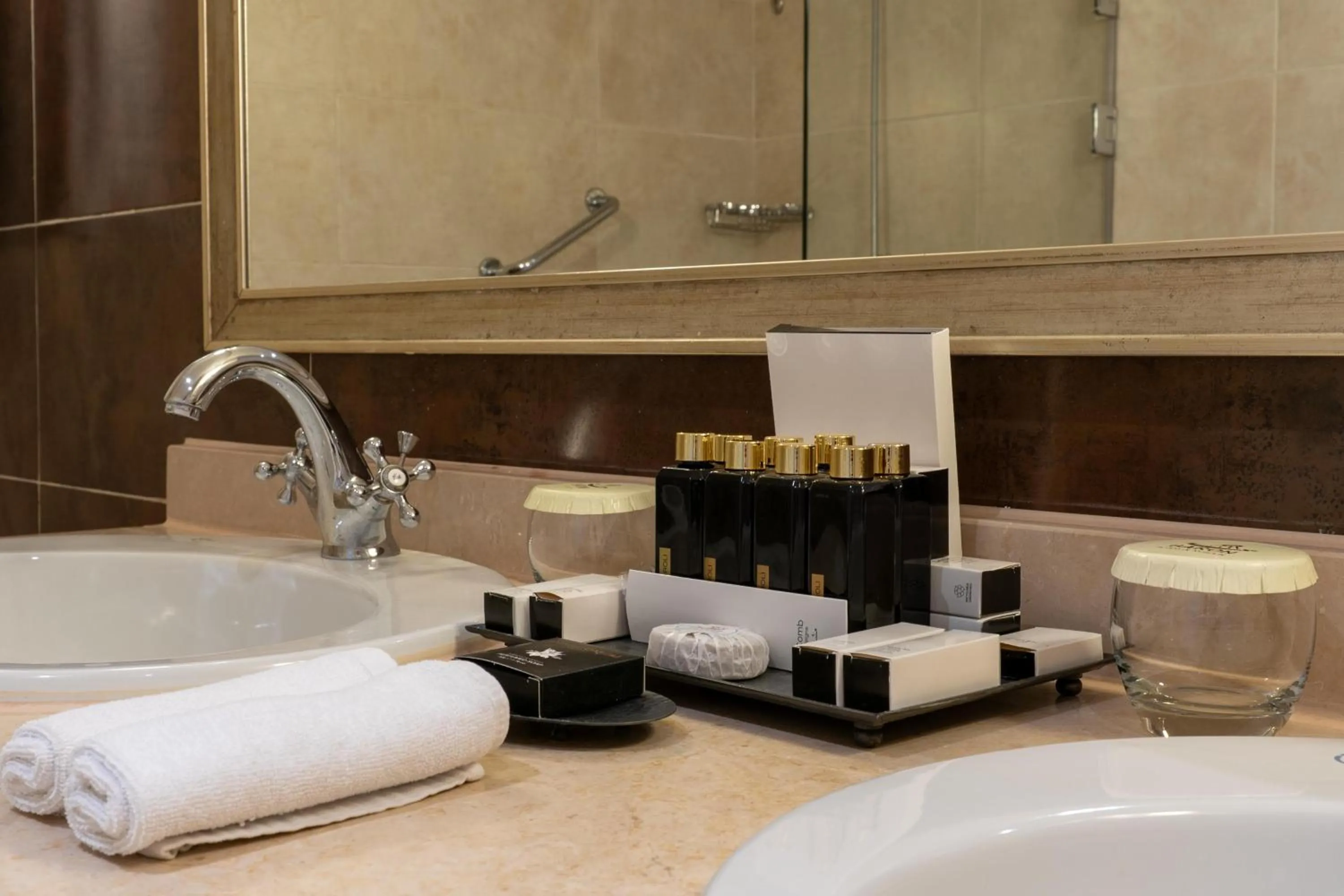 Bathroom in Baron Palace Sahl Hasheesh