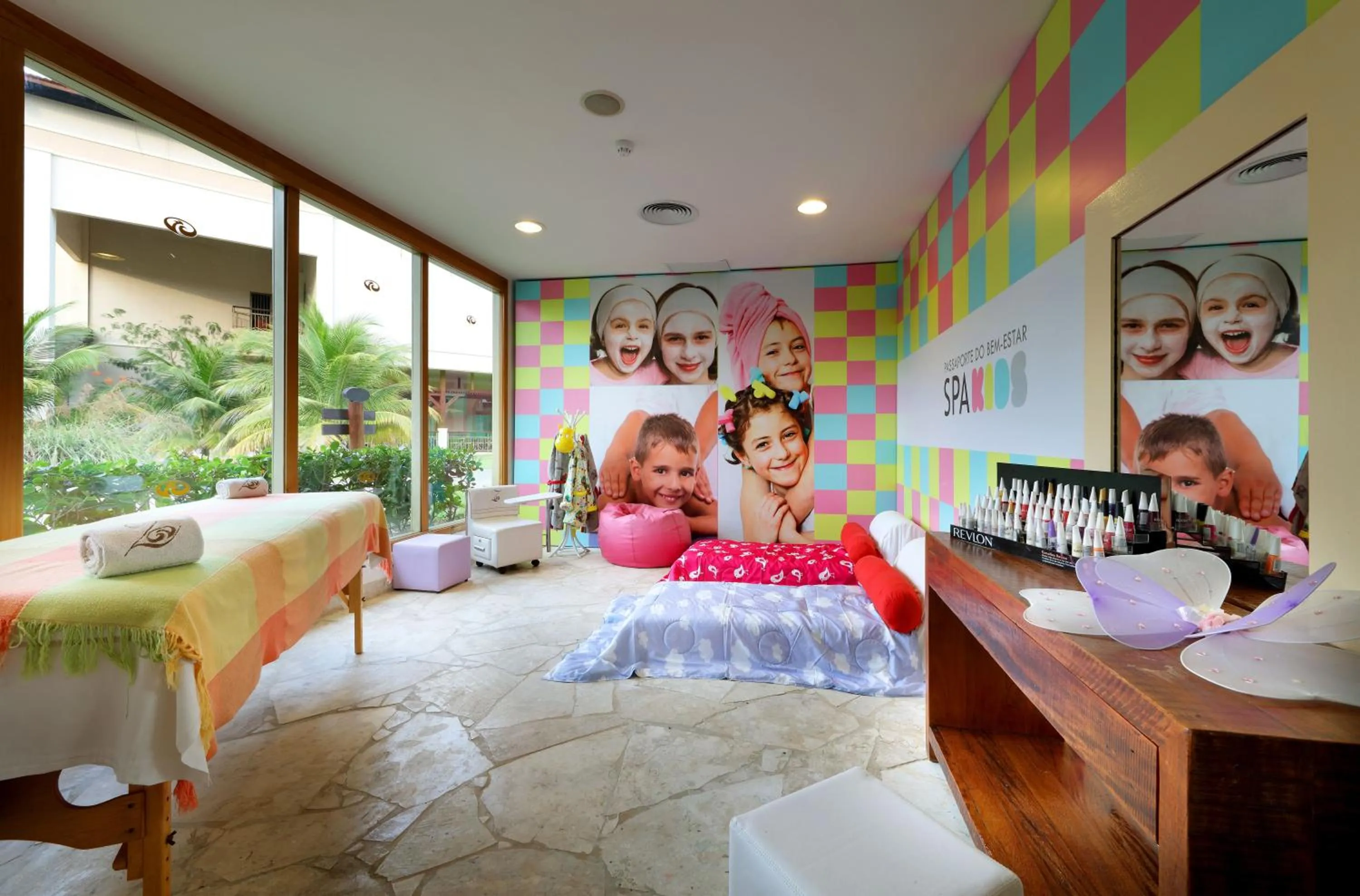 Kids's club in The Signature Level at Grand Palladium Imbassaí Resort & Spa
