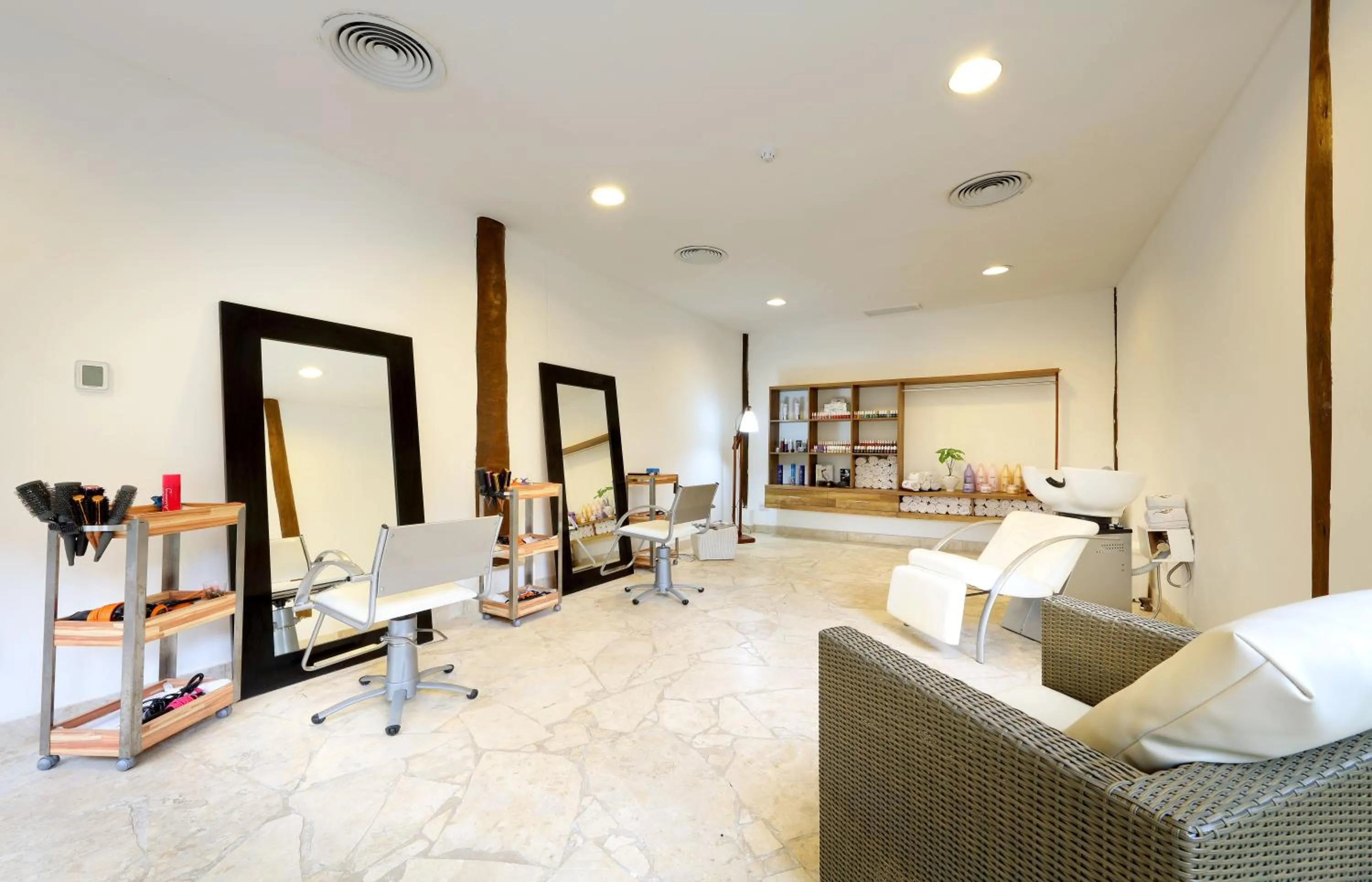 Spa and wellness centre/facilities in The Signature Level at Grand Palladium Imbassaí Resort & Spa