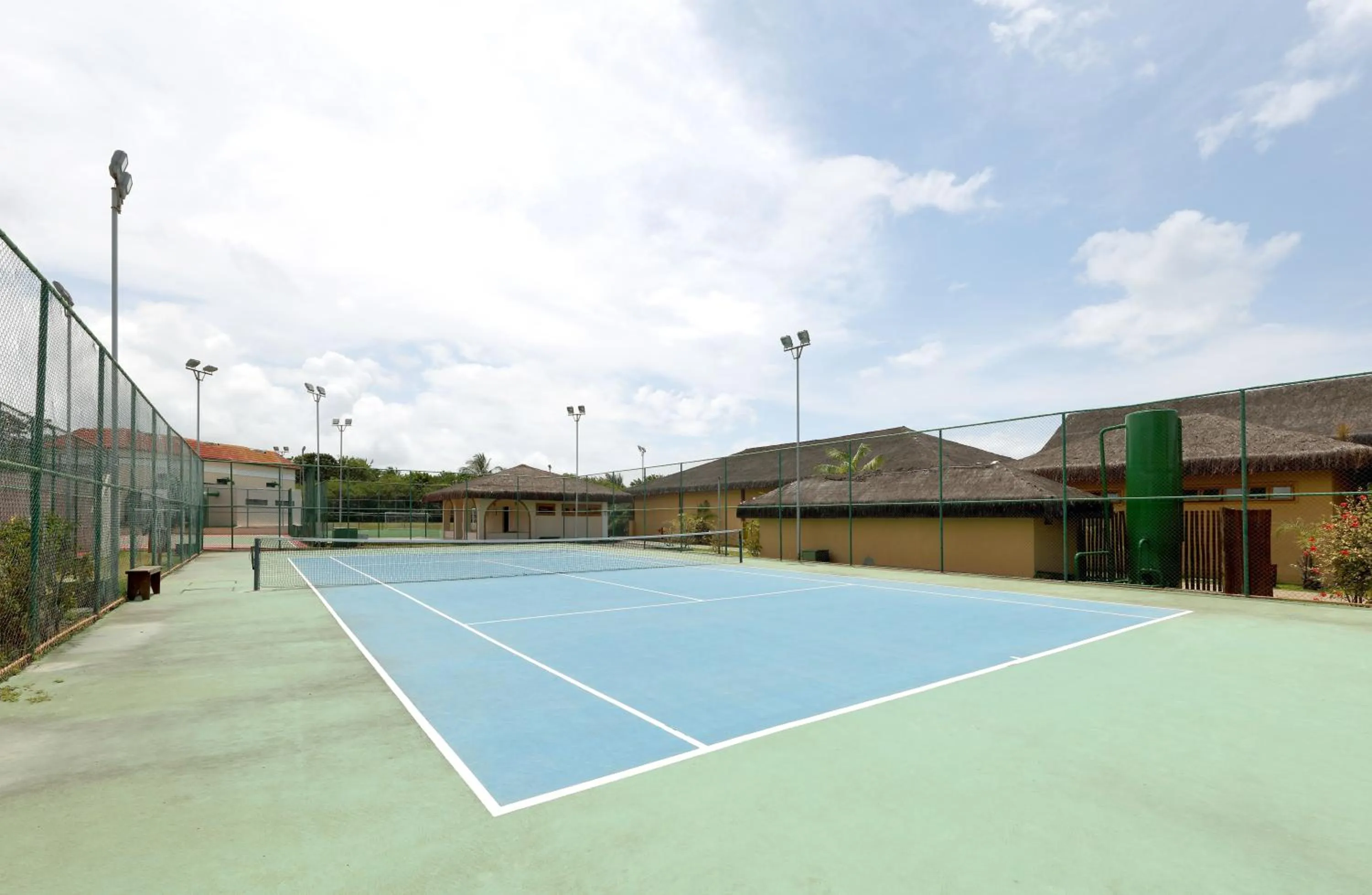 Tennis court in The Signature Level at Grand Palladium Imbassaí Resort & Spa