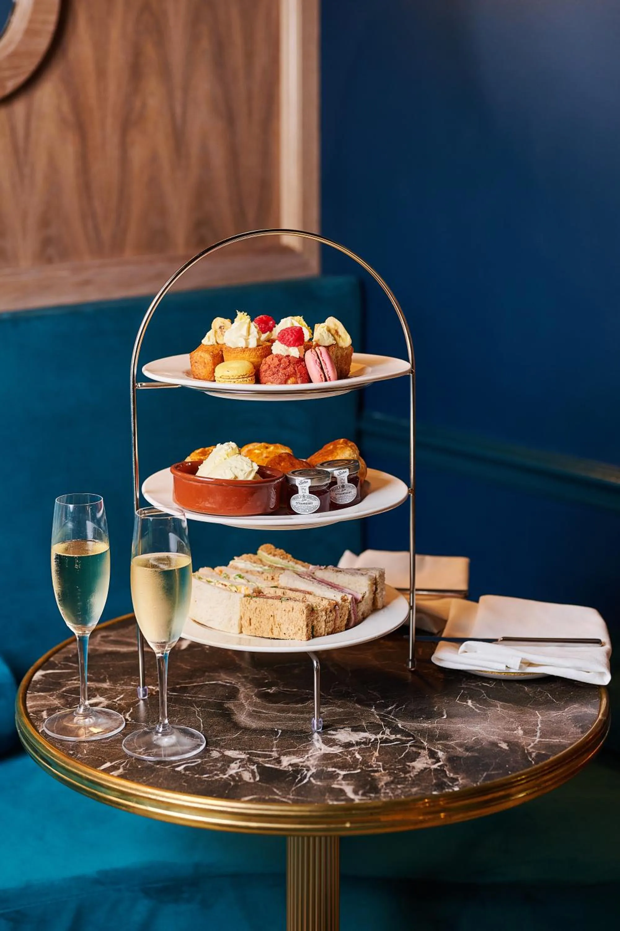 Food in Milford Hall Salisbury