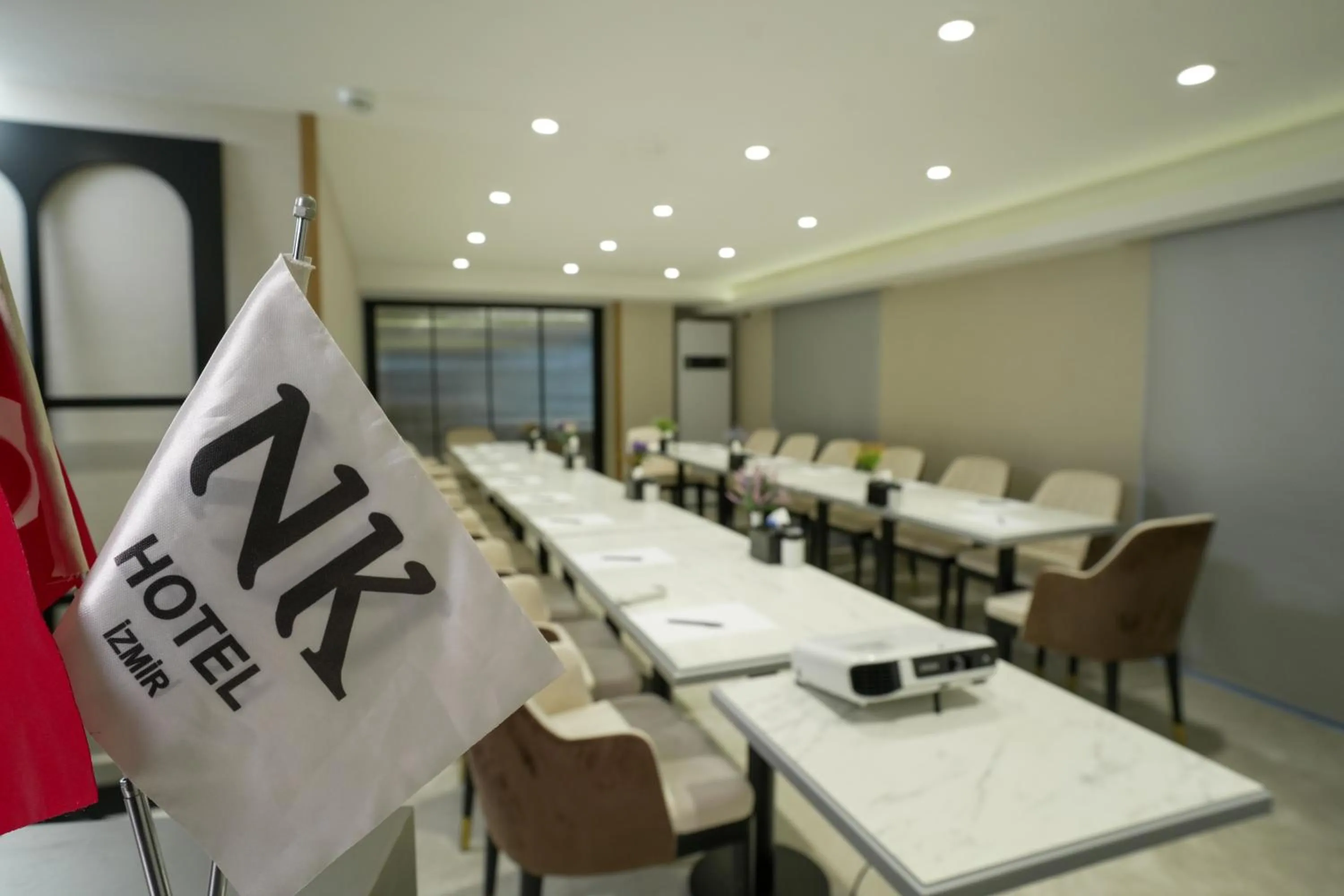 Restaurant/places to eat in NK Hotel