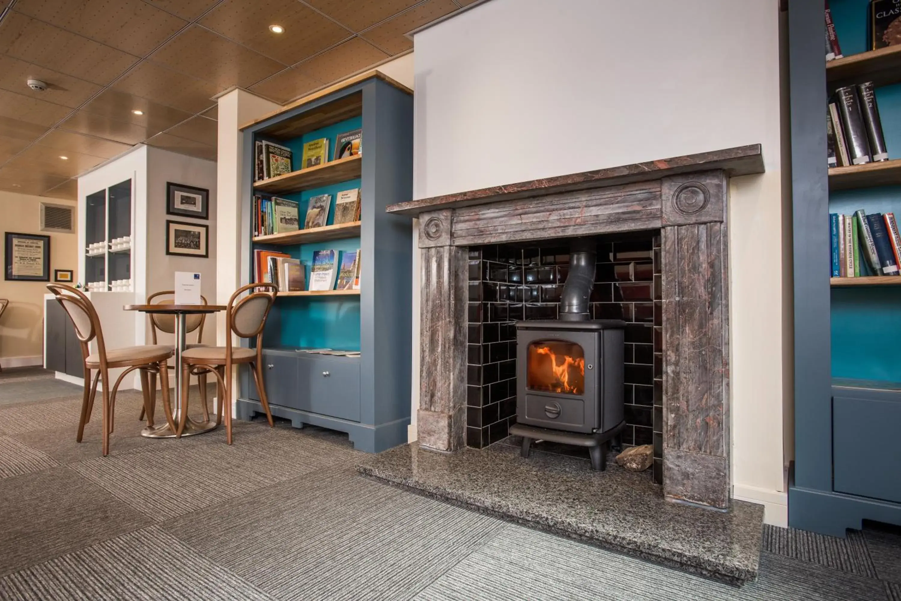 Lounge or bar in Rewley House University of Oxford Lounge or bar in Rewley House University of Oxford