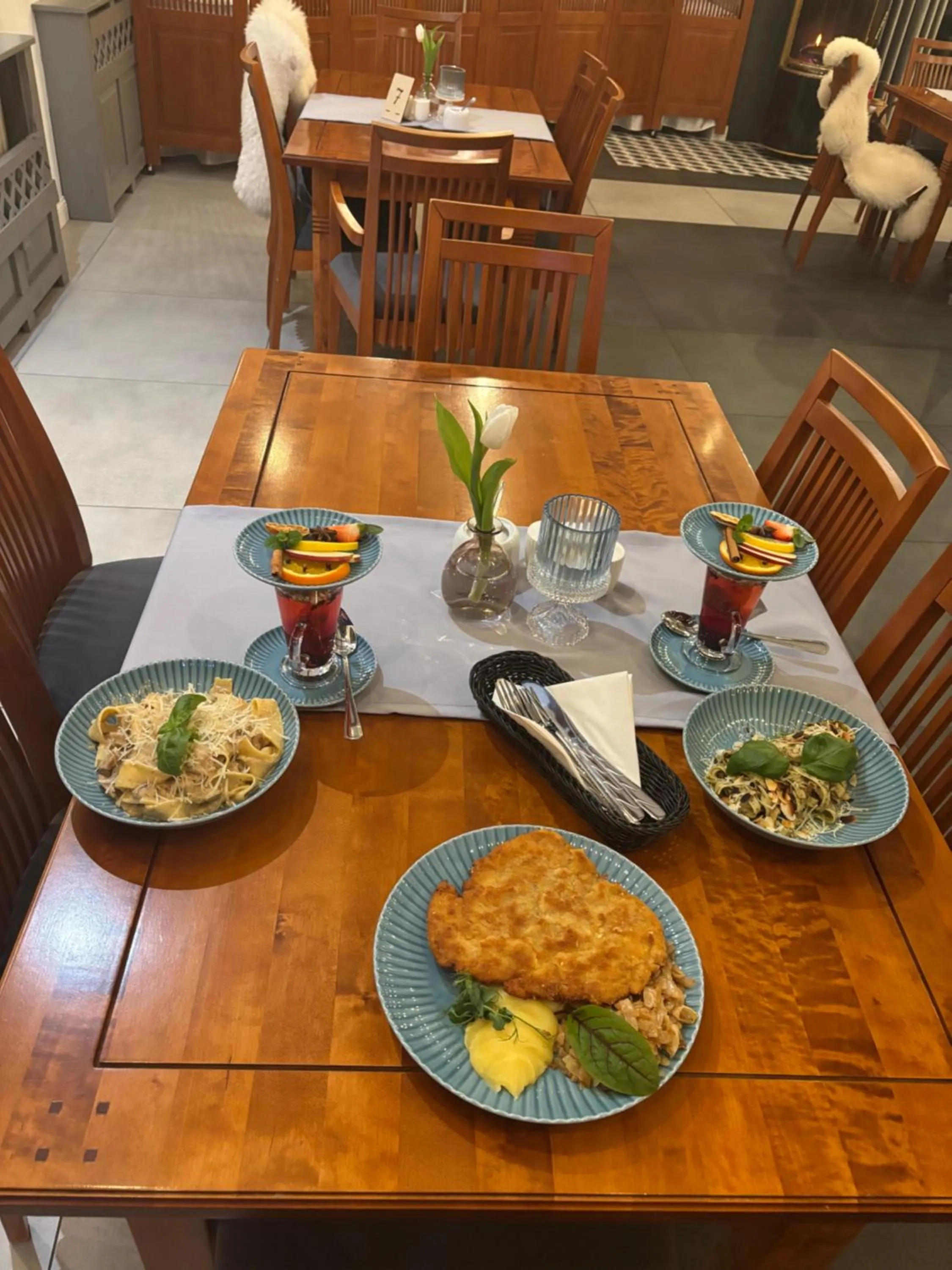 Restaurant/places to eat in Hotel Promyk Wellness & Spa