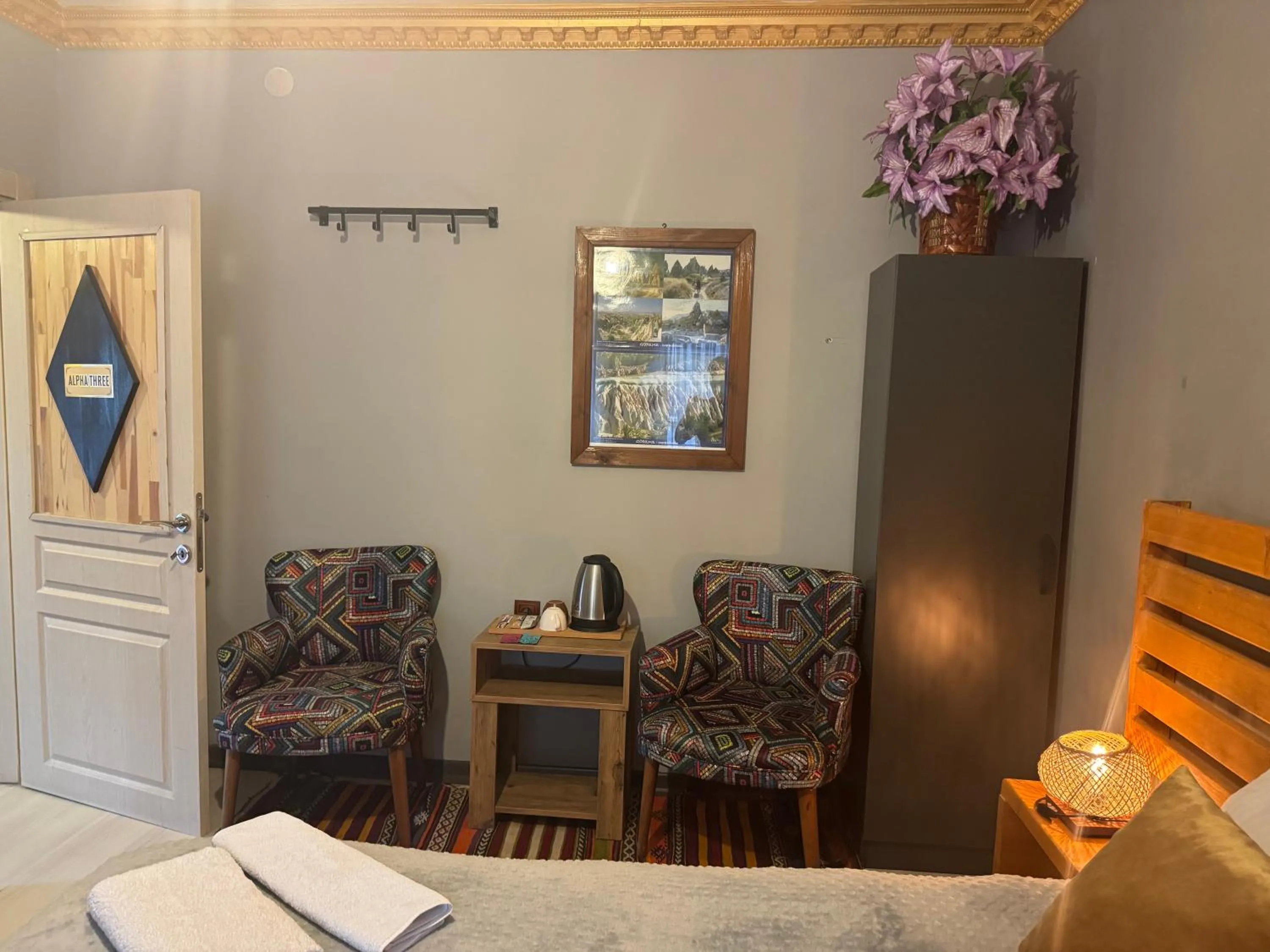 Coffee/tea facilities in Alpha Stone House