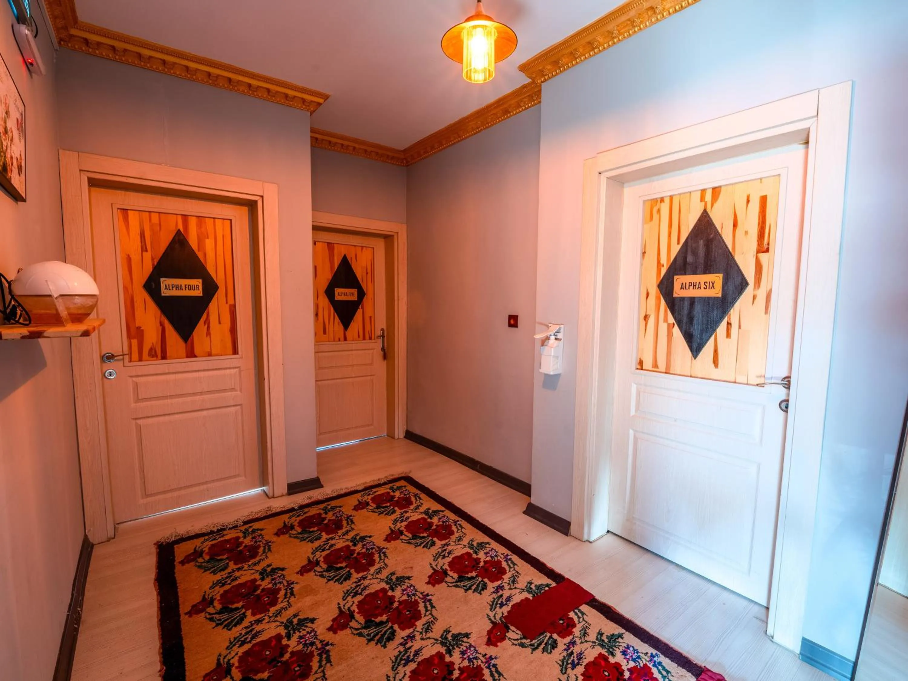 Property logo or sign, Bed in Alpha Stone House