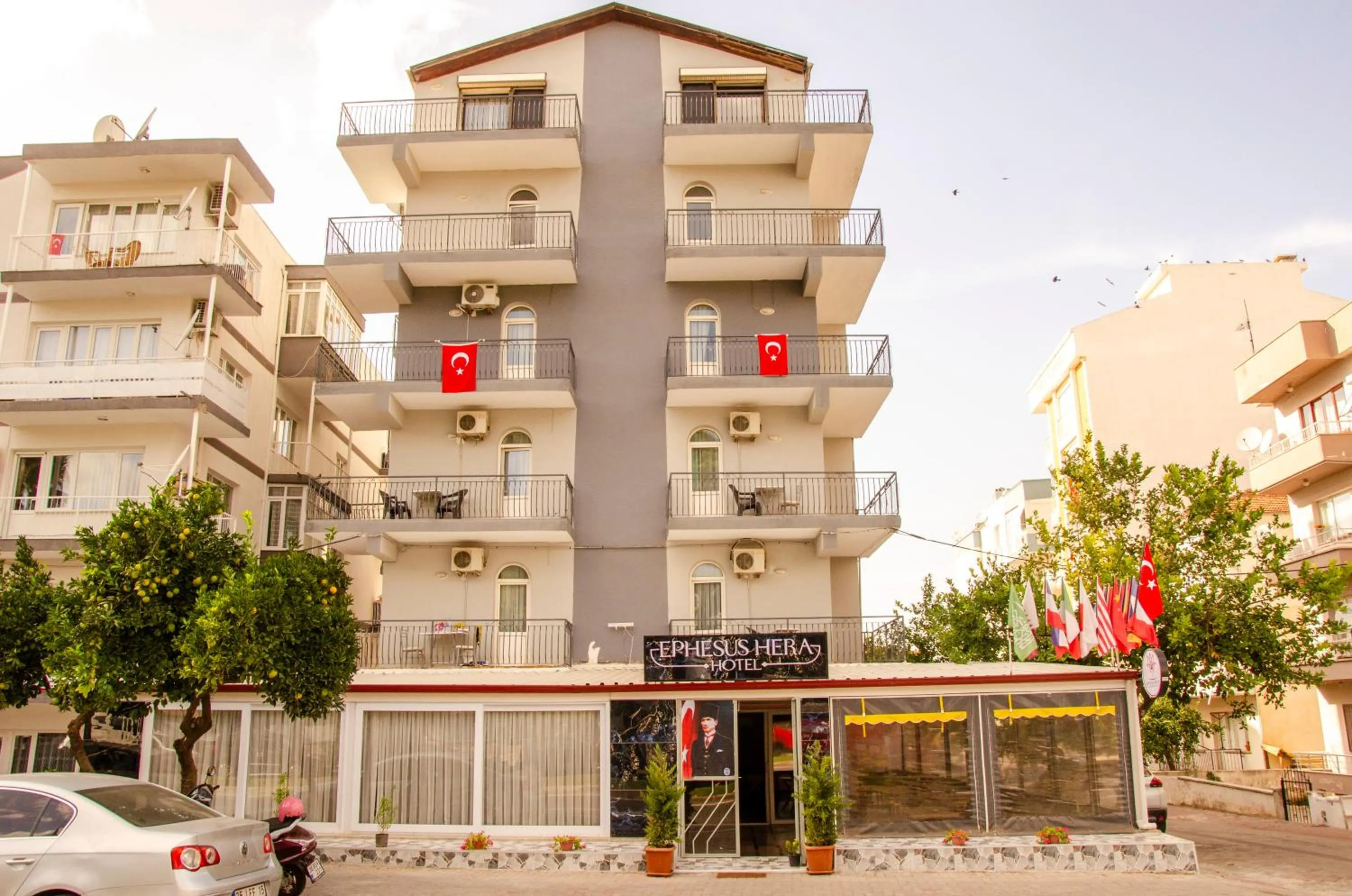 Property building in Ephesus Hera