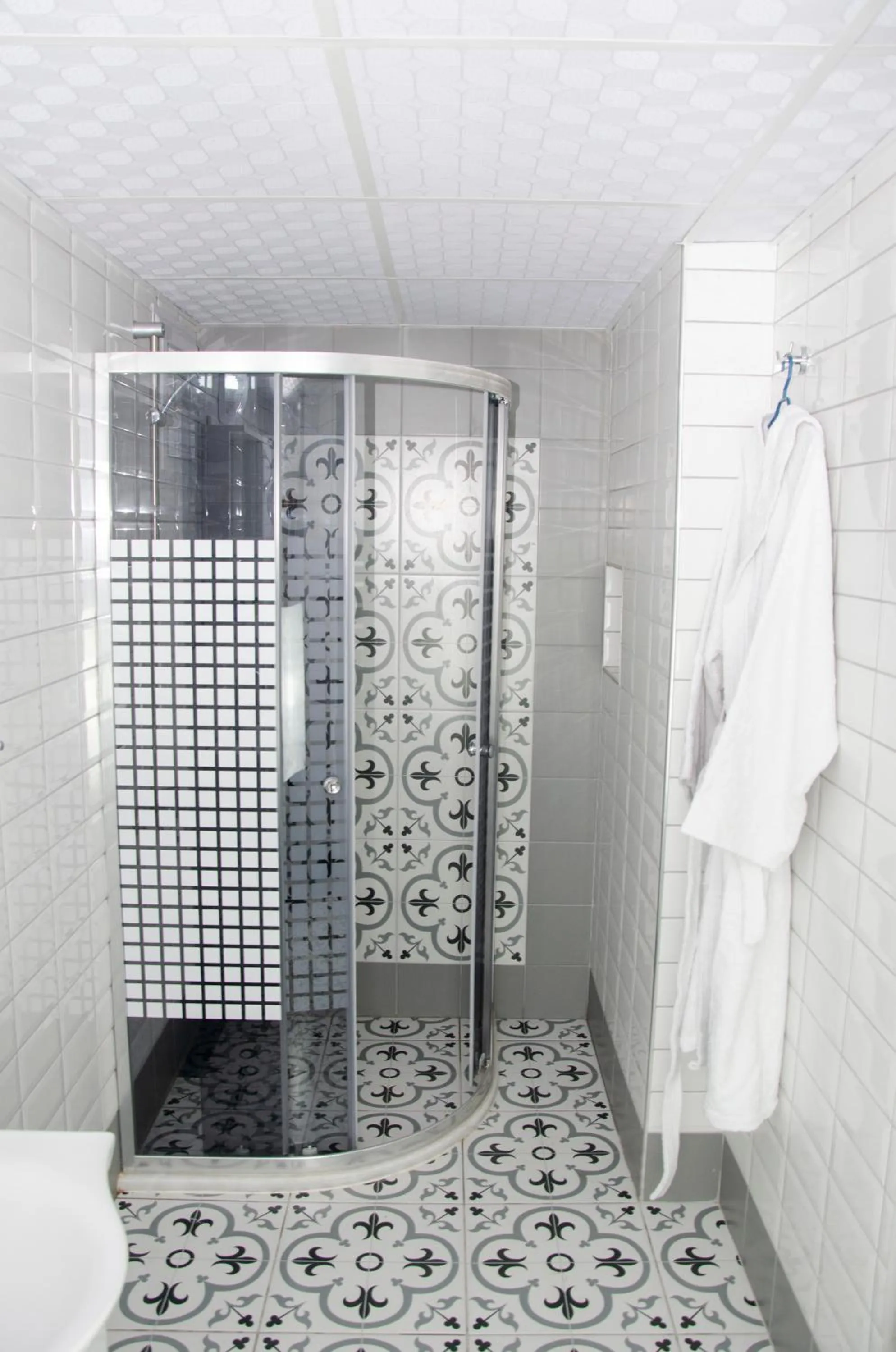 Bathroom in Ephesus Hera