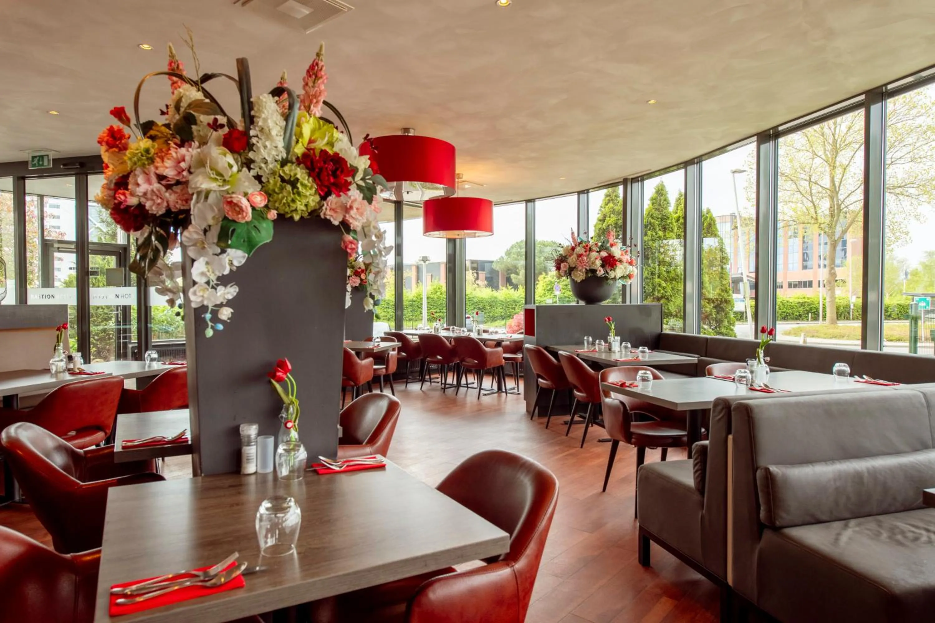 Restaurant/places to eat in Bastion Hotel Zoetermeer
