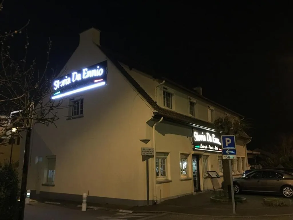 Property building in Storia Da Ennio