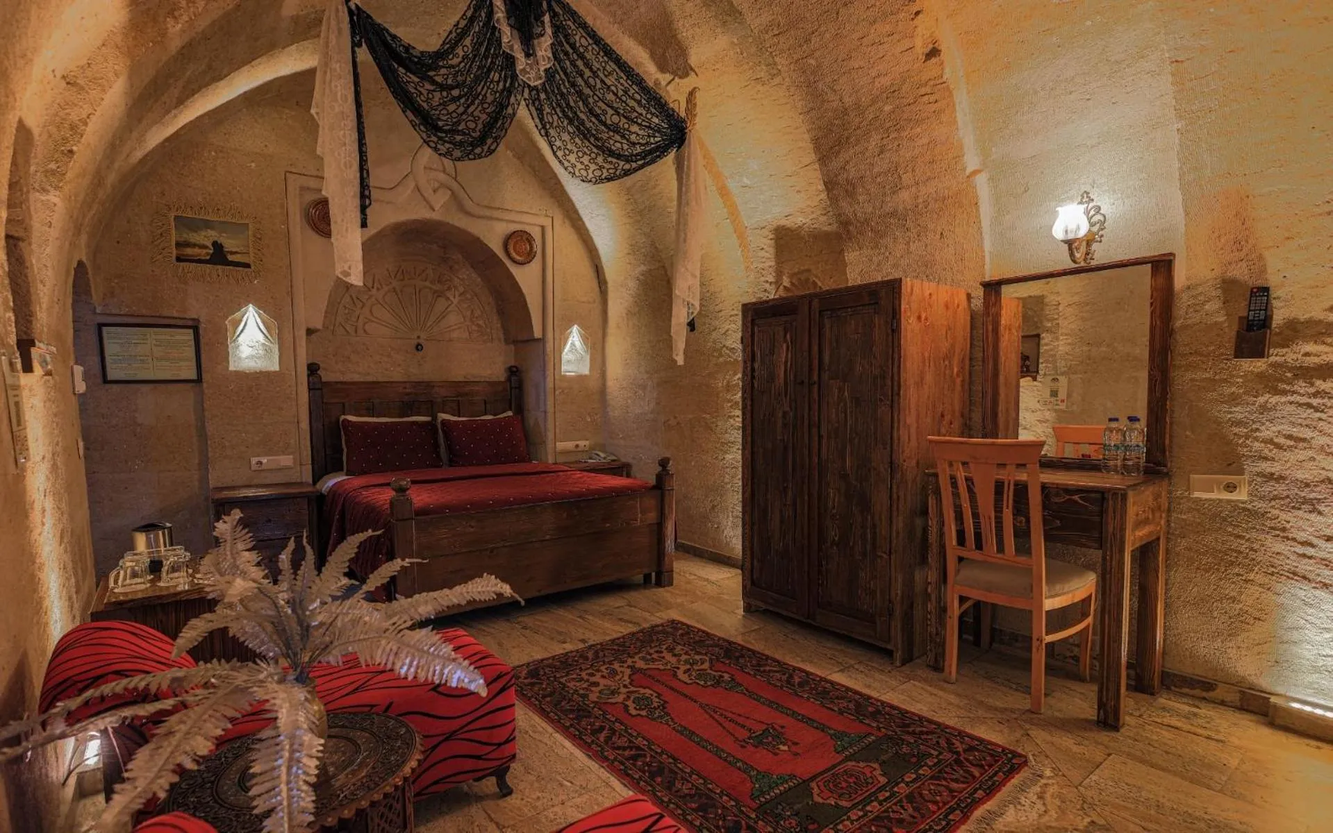 Bed in Maccan Cave Hotel