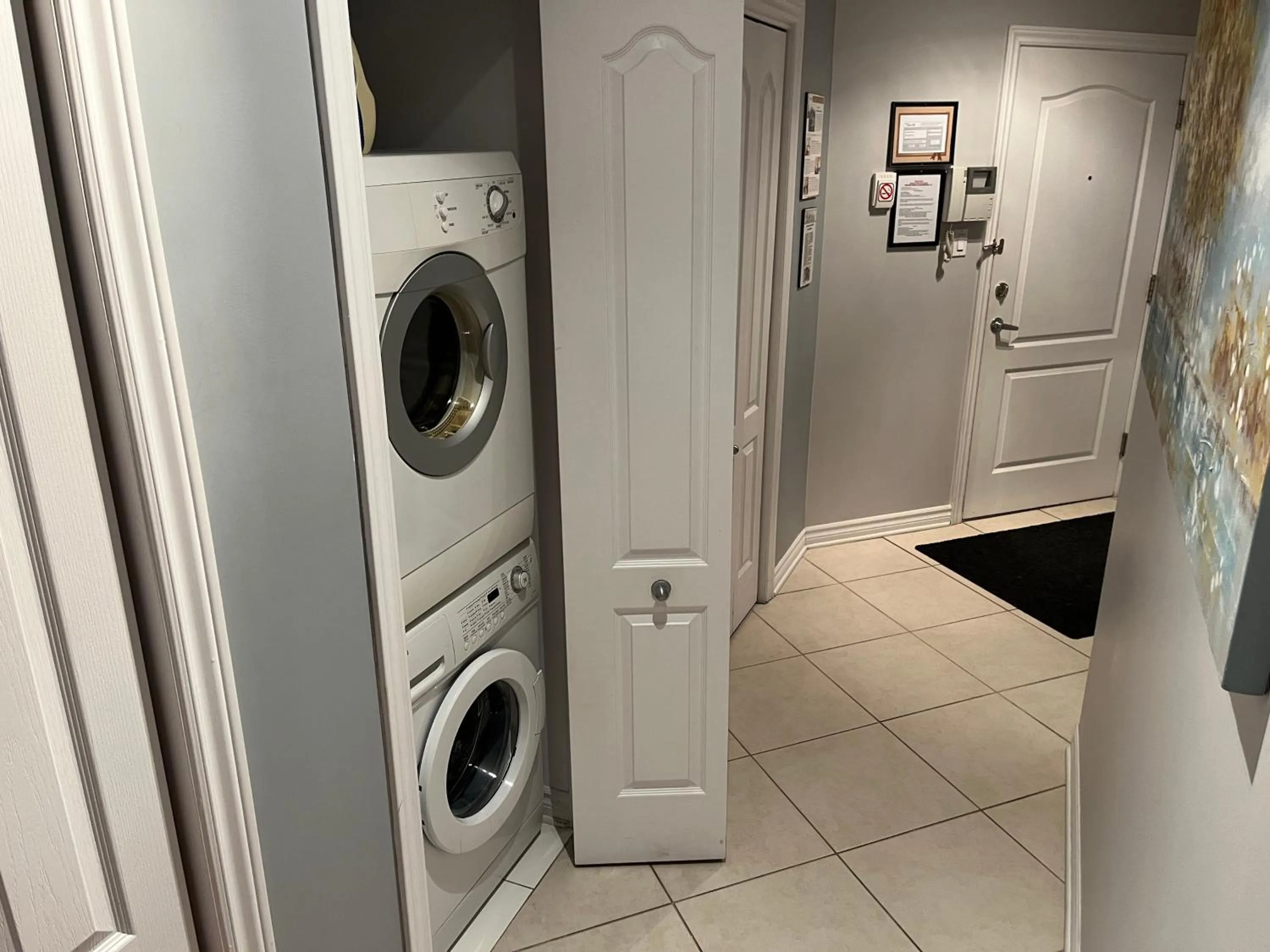 laundry in ApartHotelMontreal by Les Terrasses Saint Urbain 2225I2