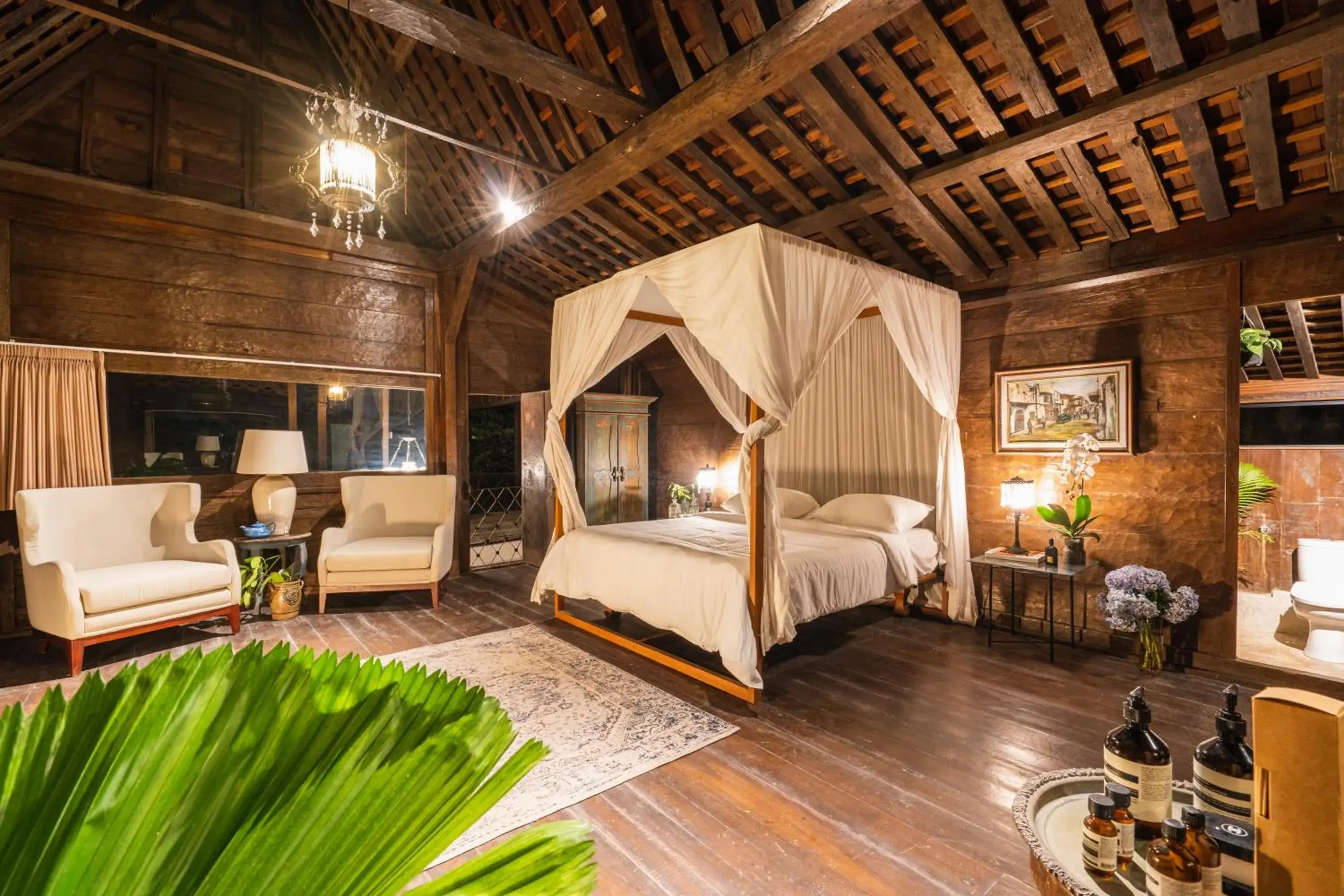 Living room, Bed in The Corduroy Hotel Living room, Bed in The Corduroy Hotel