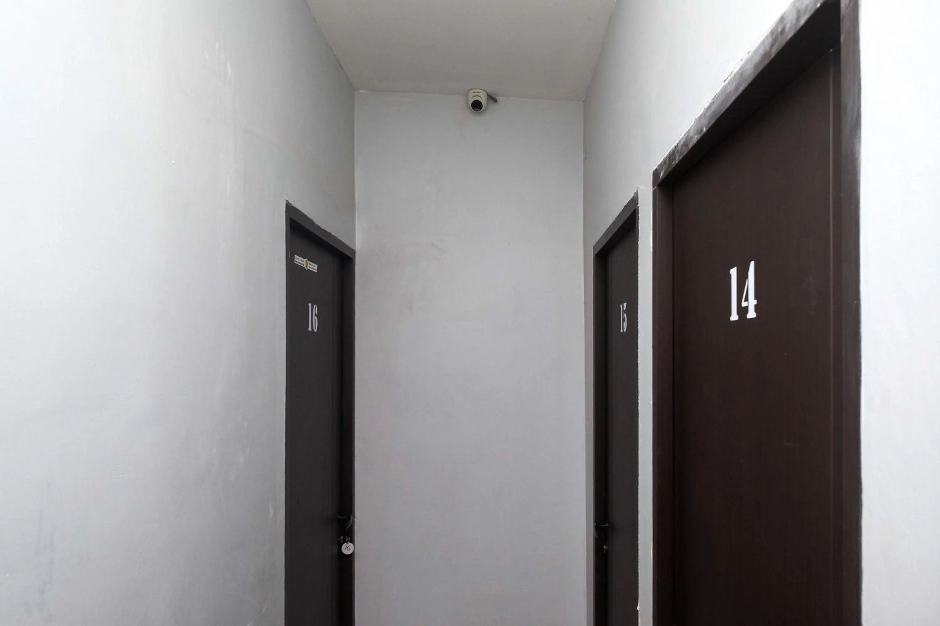 Property building in RedDoorz near Tentrem Mall Semarang