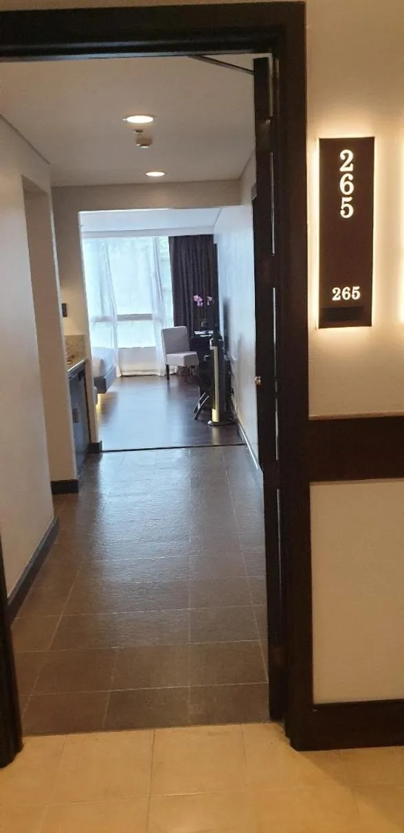 Baguio Forest Lodge at Camp John Hay 002