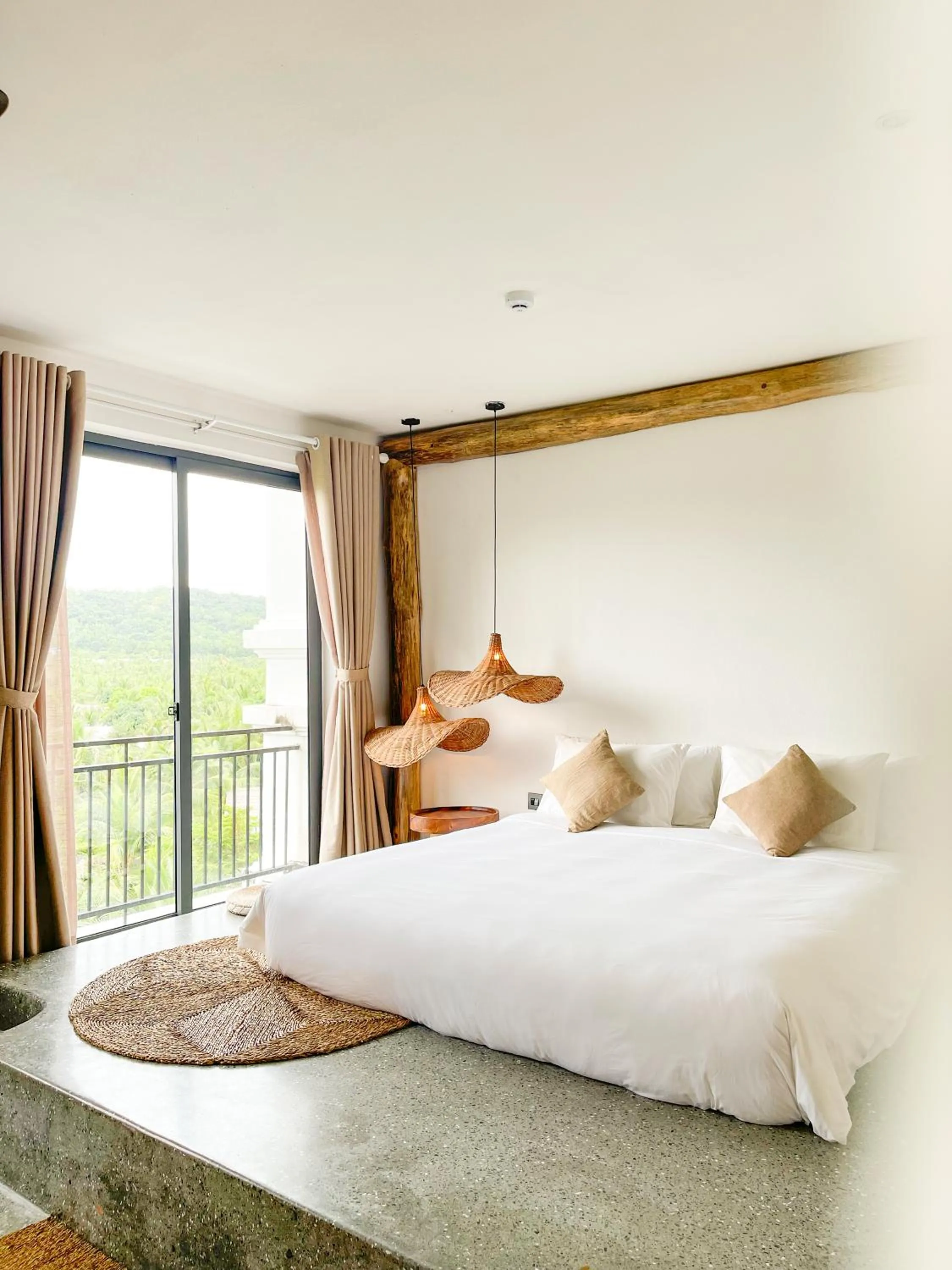 View (from property/room), Bed in La Grotta Hotel - Phu Quoc Emerald Bay