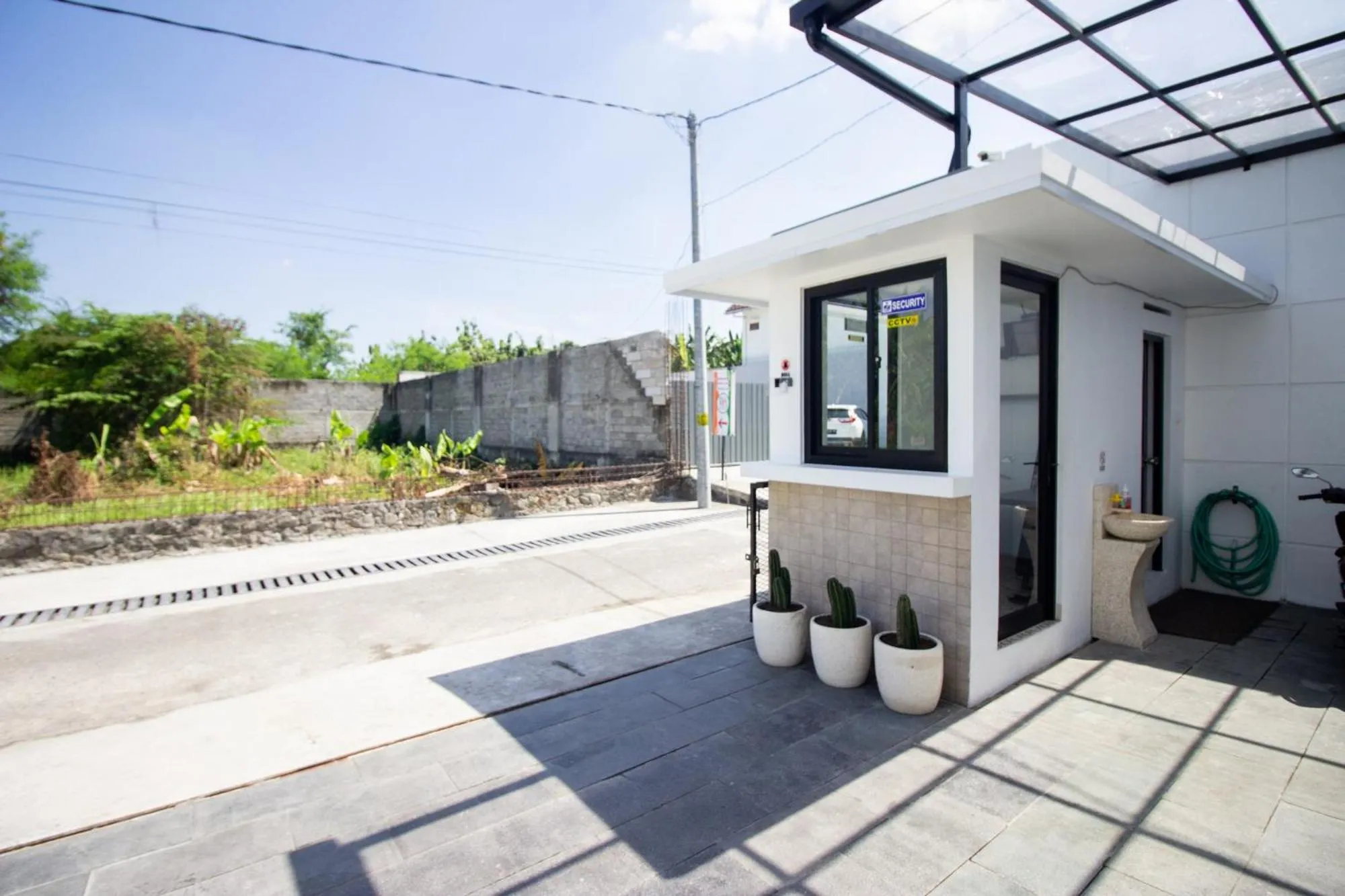 Property building in RedDoorz Plus near JCM Yogyakarta 2